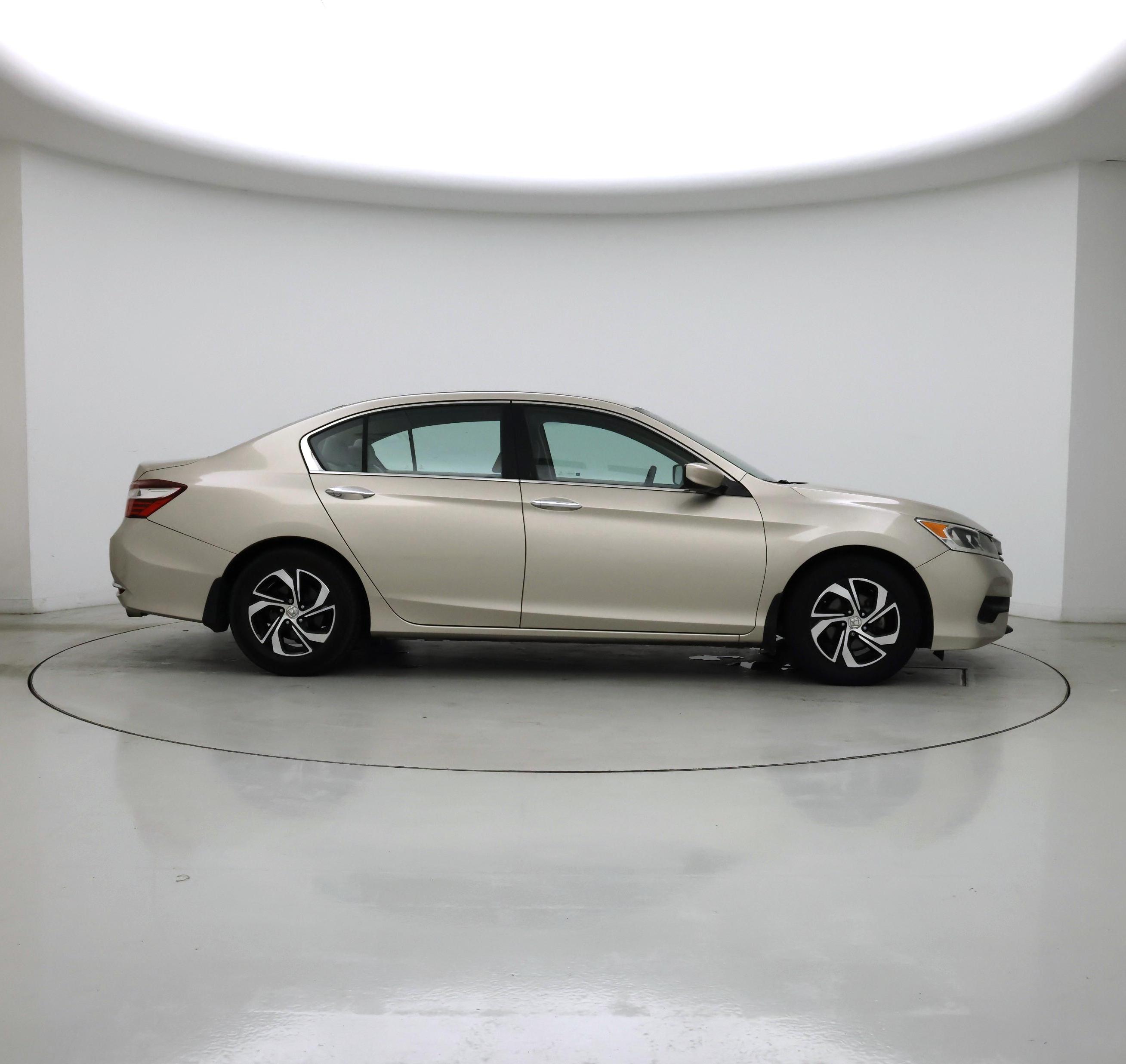 Thumbnail: 2017 Honda Accord - 7
