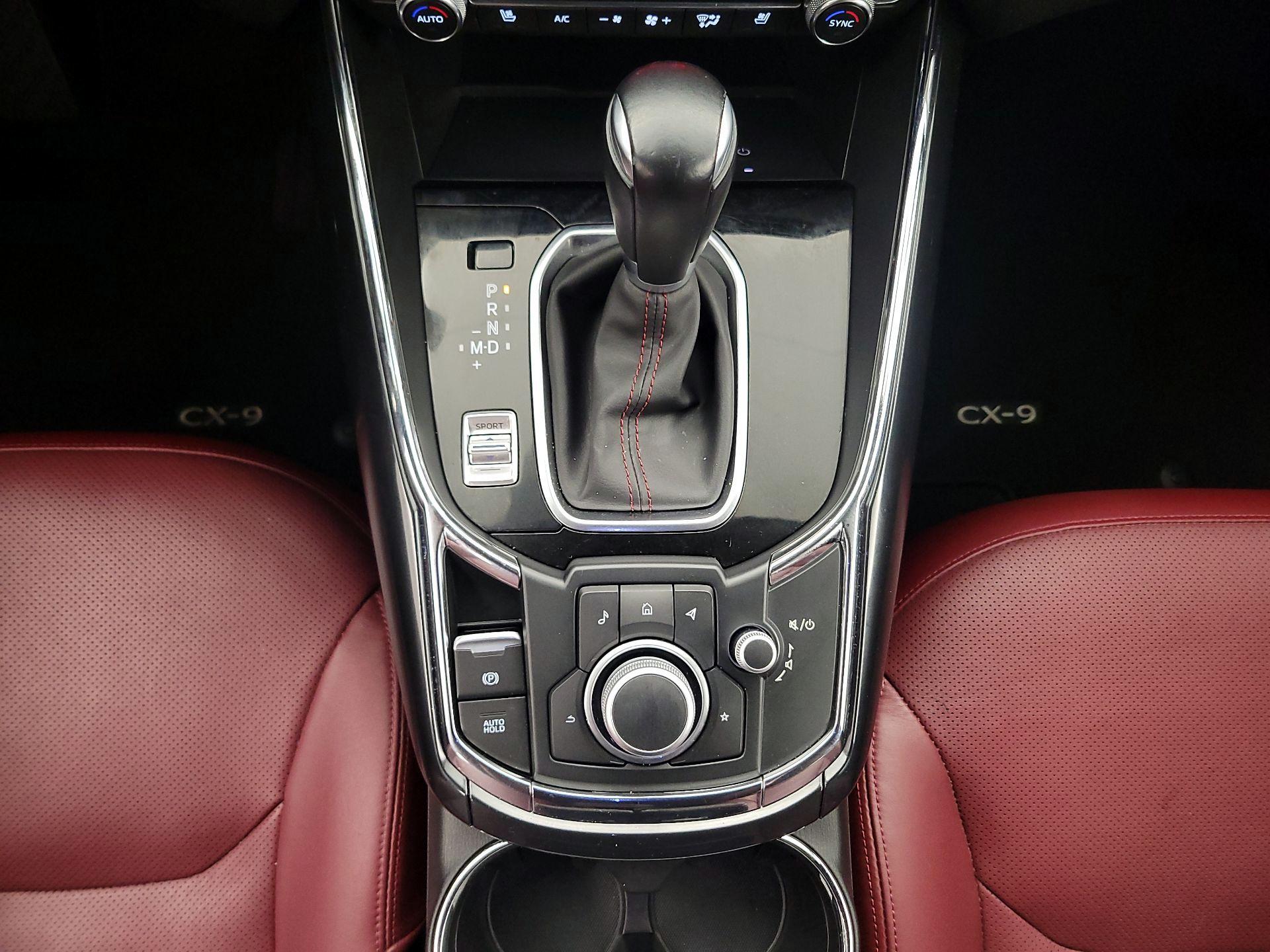 Thumbnail: 2022 Mazda CX-9 - 17