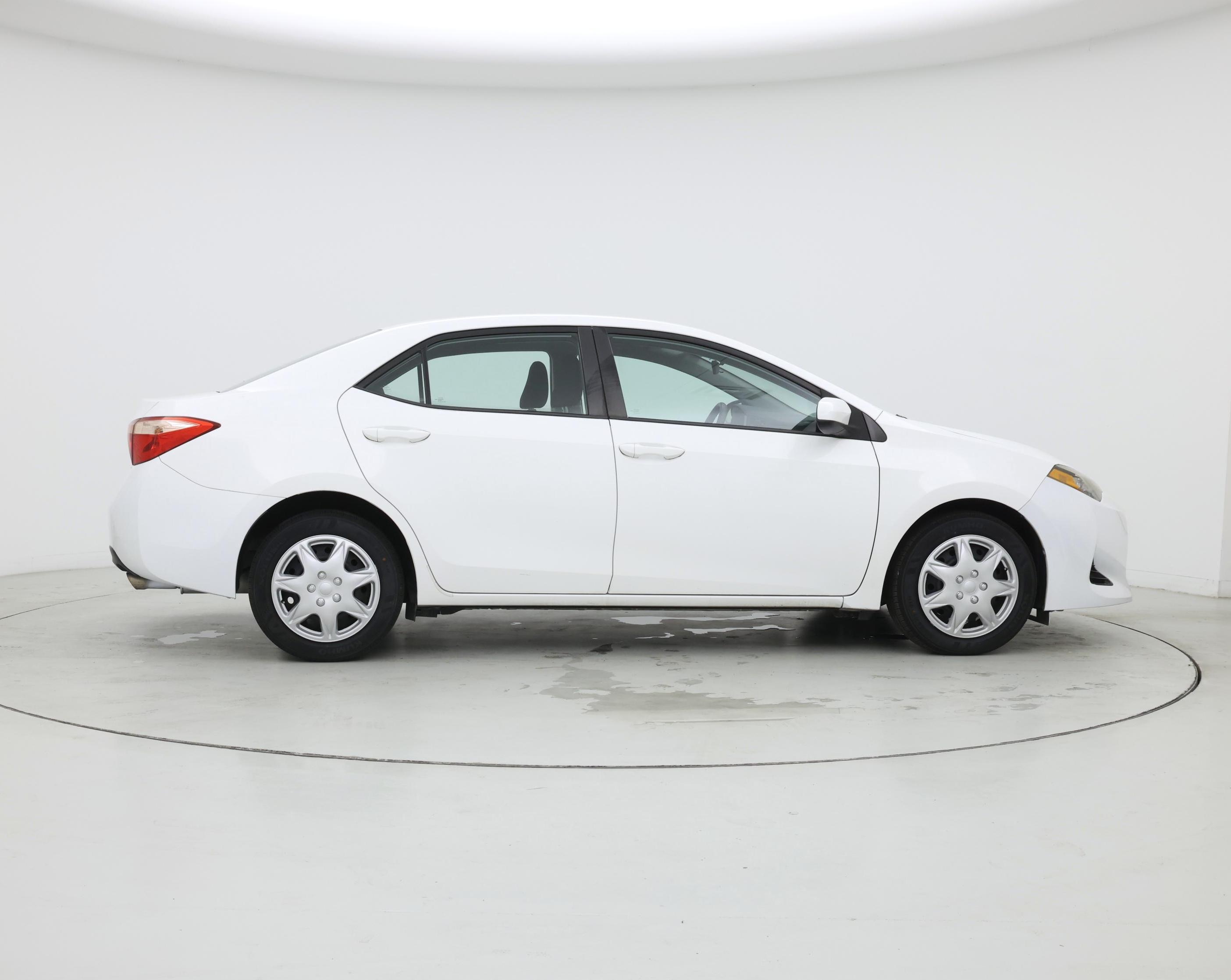 Thumbnail: 2017 Toyota Corolla - 7