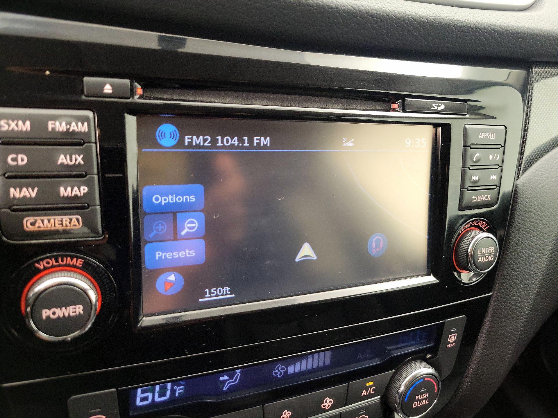 Thumbnail: 2016 Nissan Rogue - 14