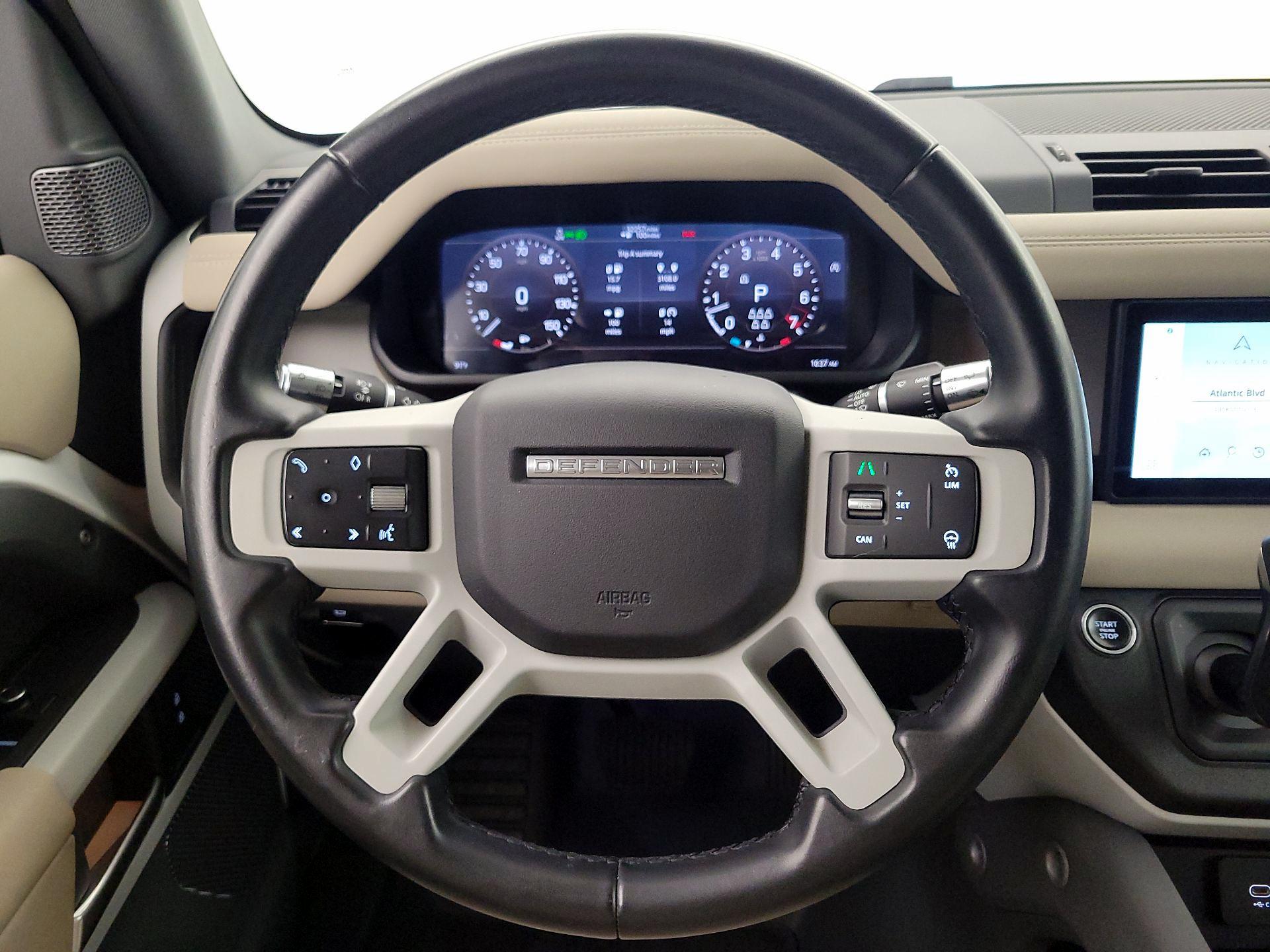 Thumbnail: 2020 Land Rover Defender - 10