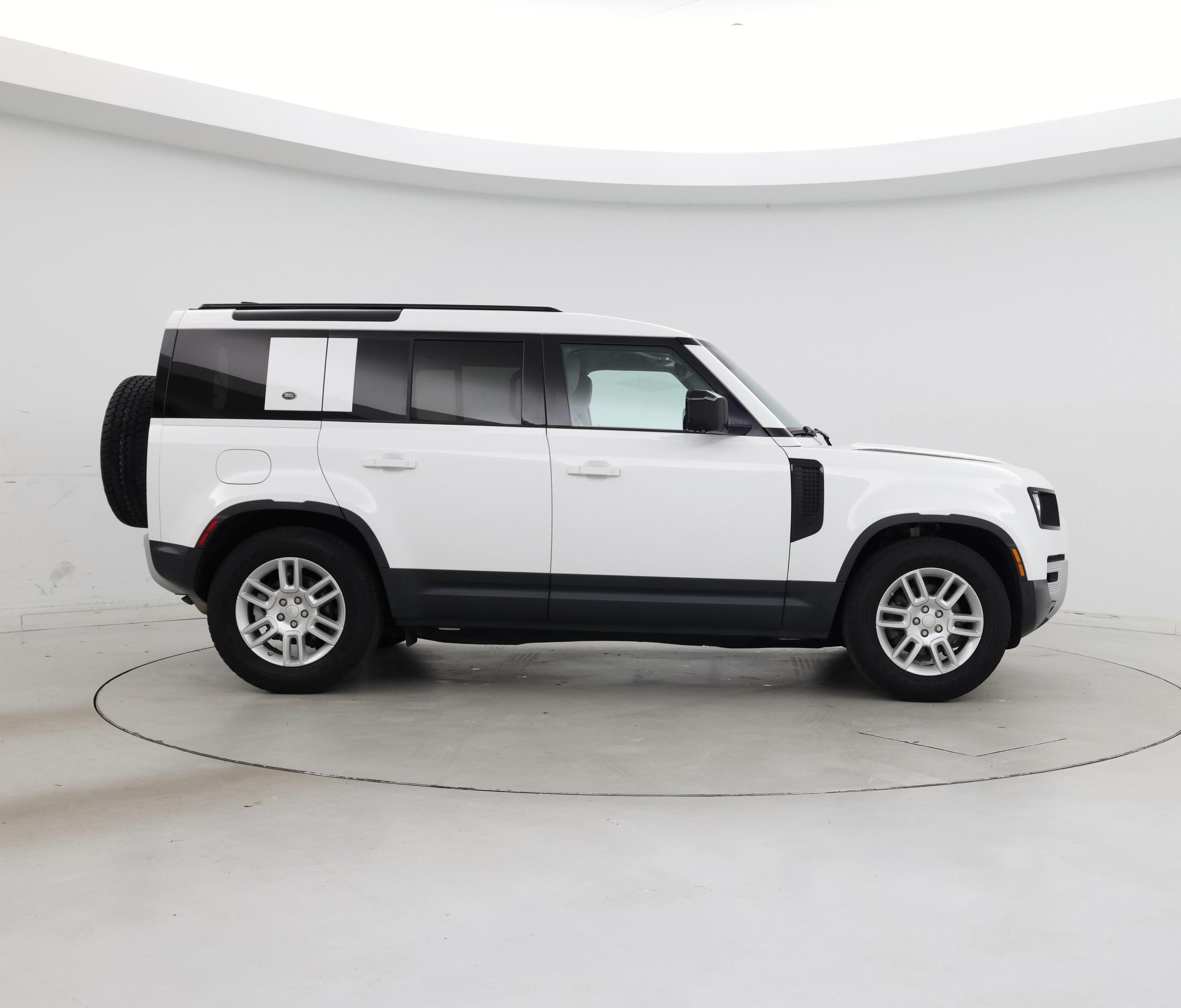 Thumbnail: 2020 Land Rover Defender - 7