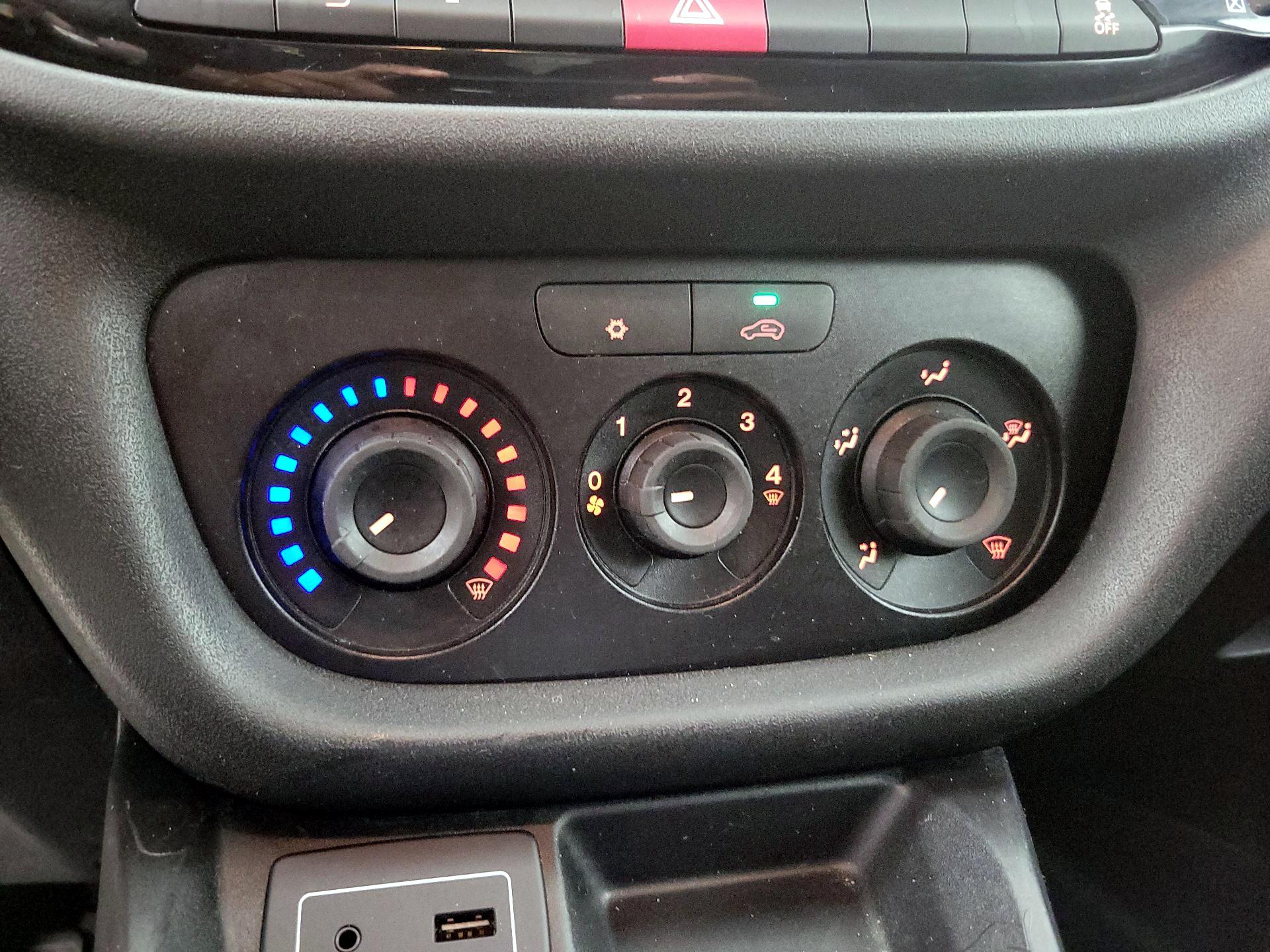 Thumbnail: 2019 RAM ProMaster City - 15