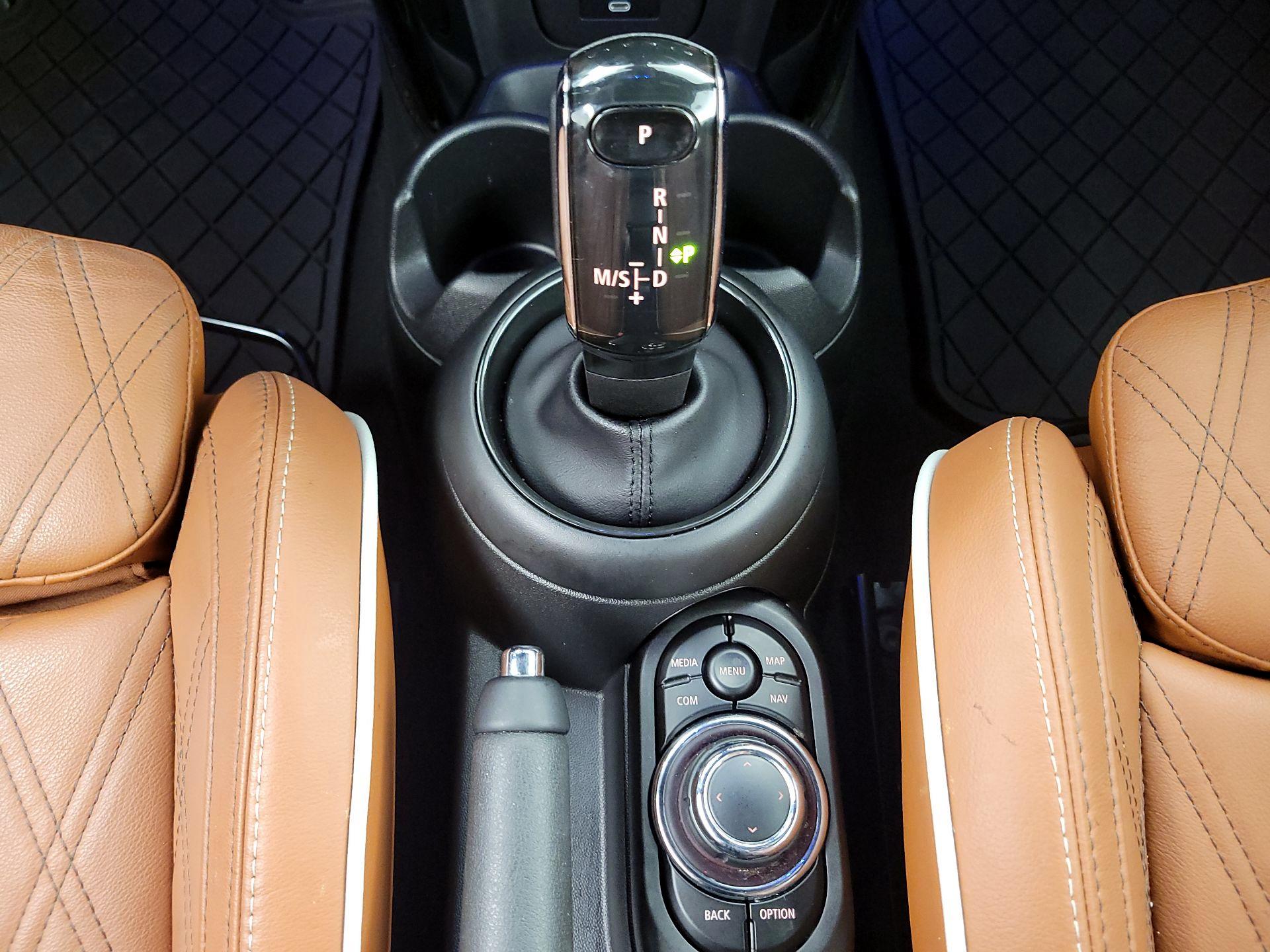 Thumbnail: 2023 MINI Cooper - 18