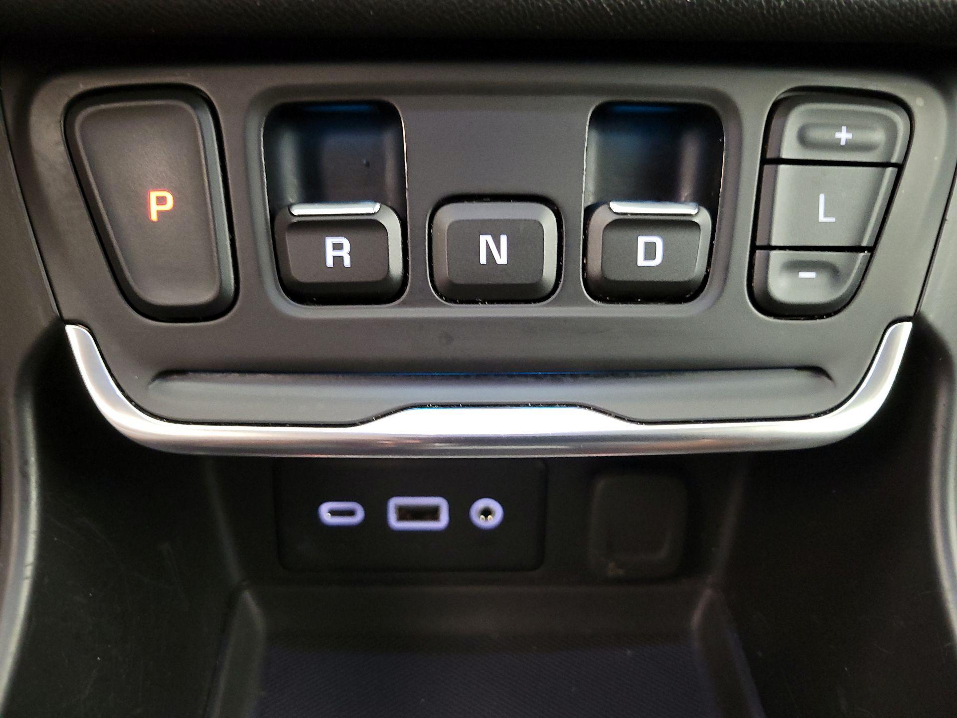 Thumbnail: 2019 GMC Terrain - 17