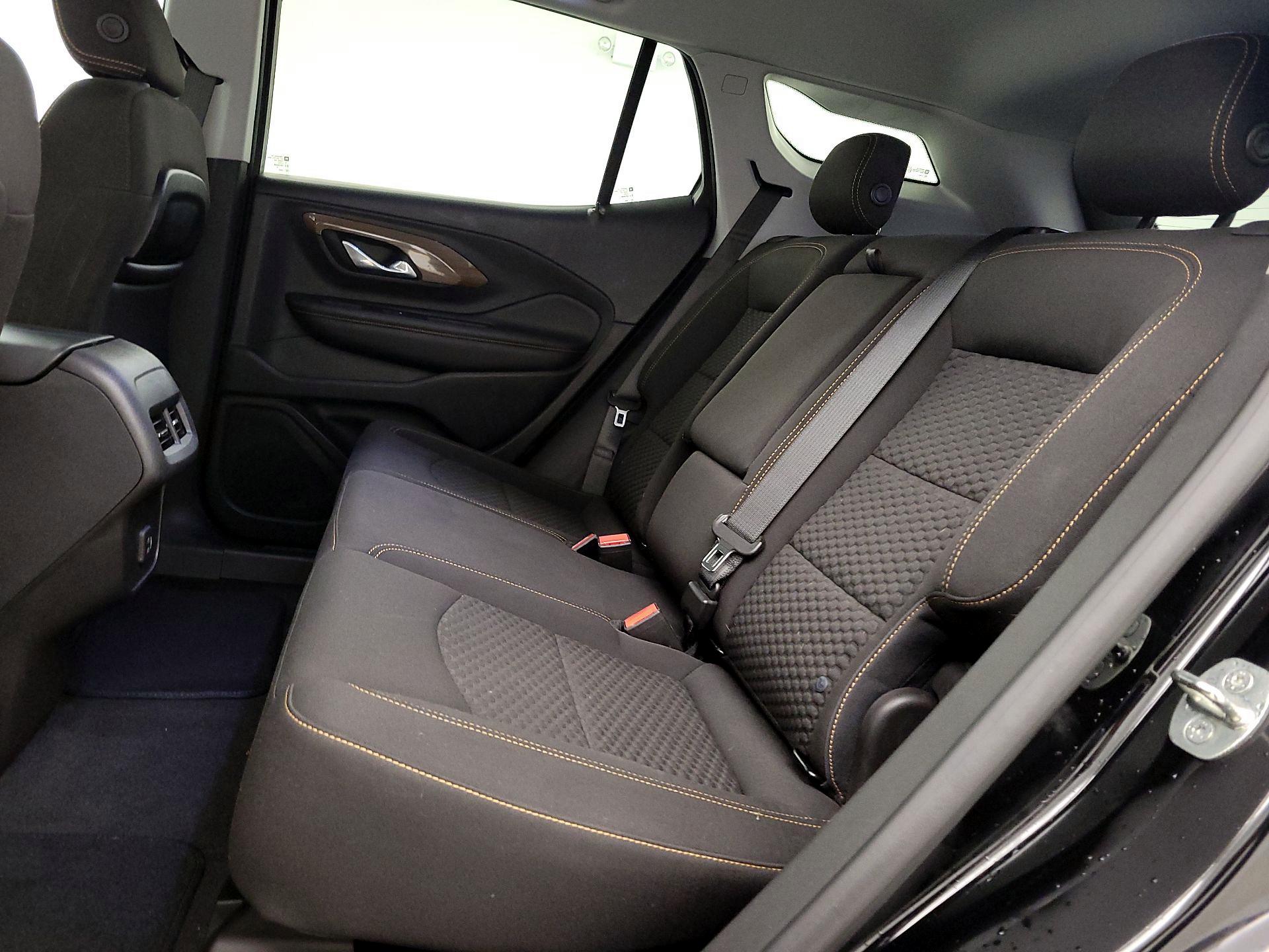 Thumbnail: 2019 GMC Terrain - 19