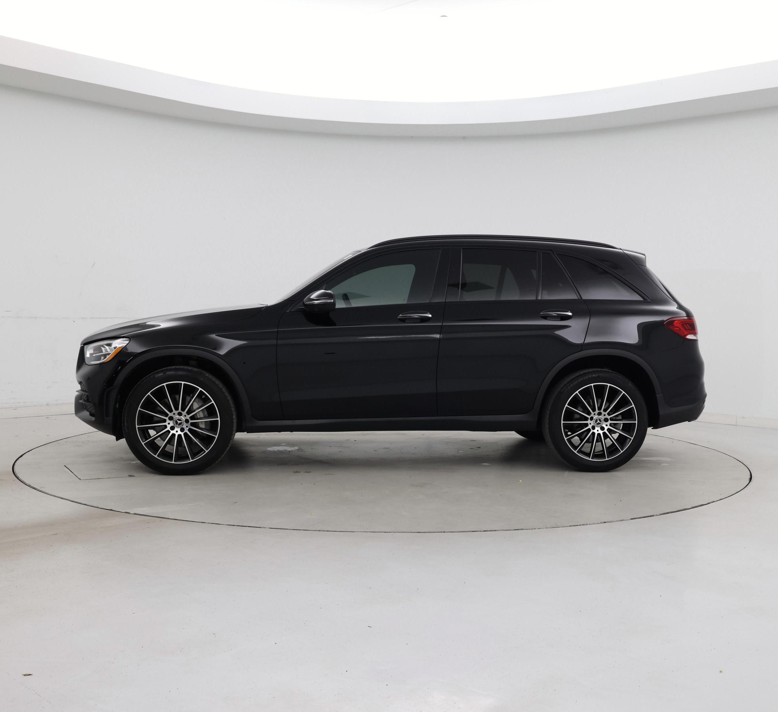 Thumbnail: 2022 Mercedes-Benz GLC - 3
