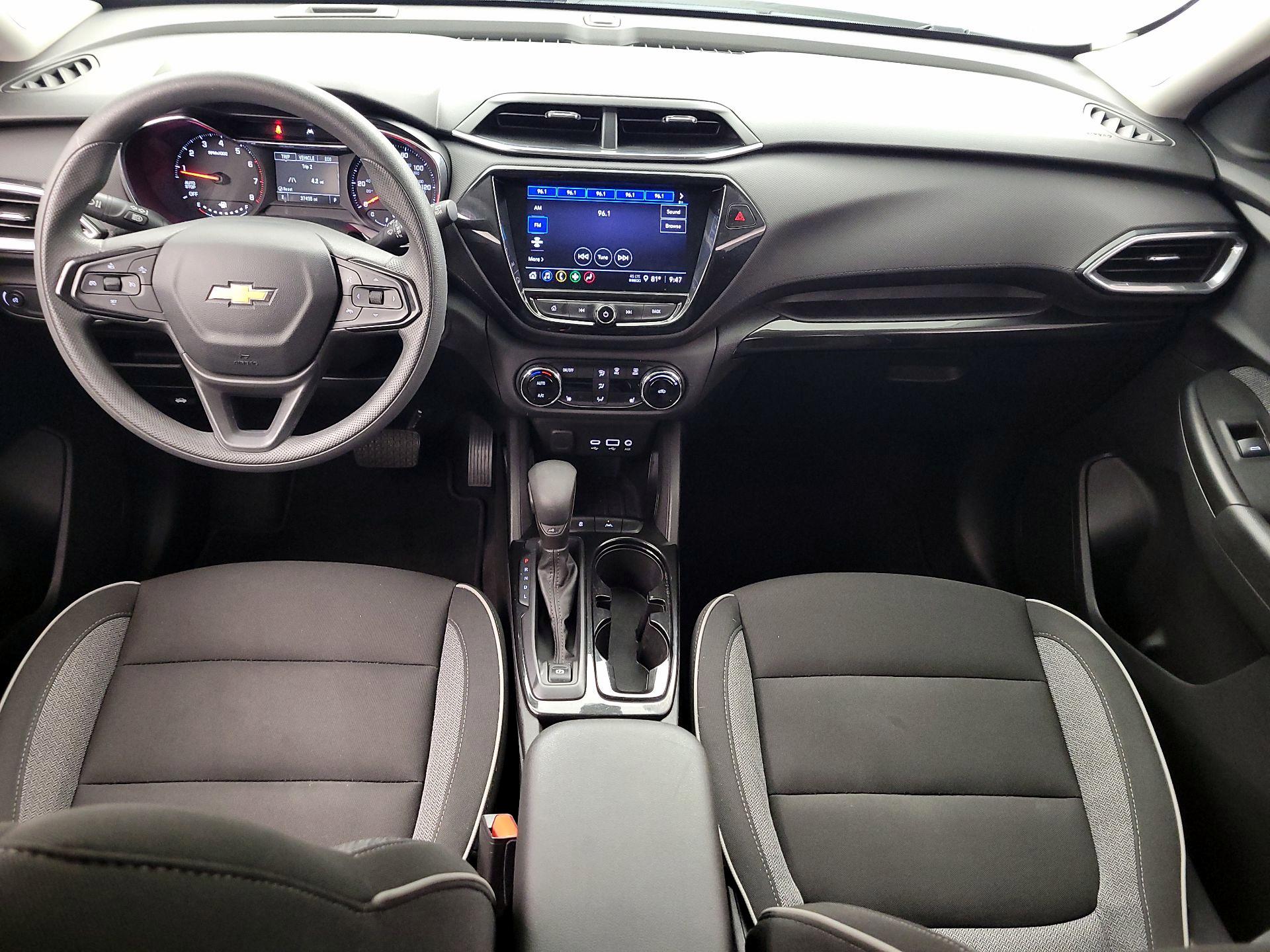 Thumbnail: 2022 Chevrolet TrailBlazer - 9