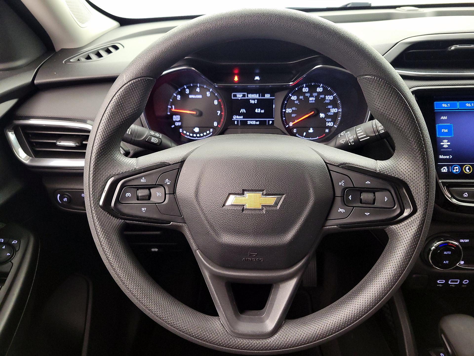 Thumbnail: 2022 Chevrolet TrailBlazer - 10