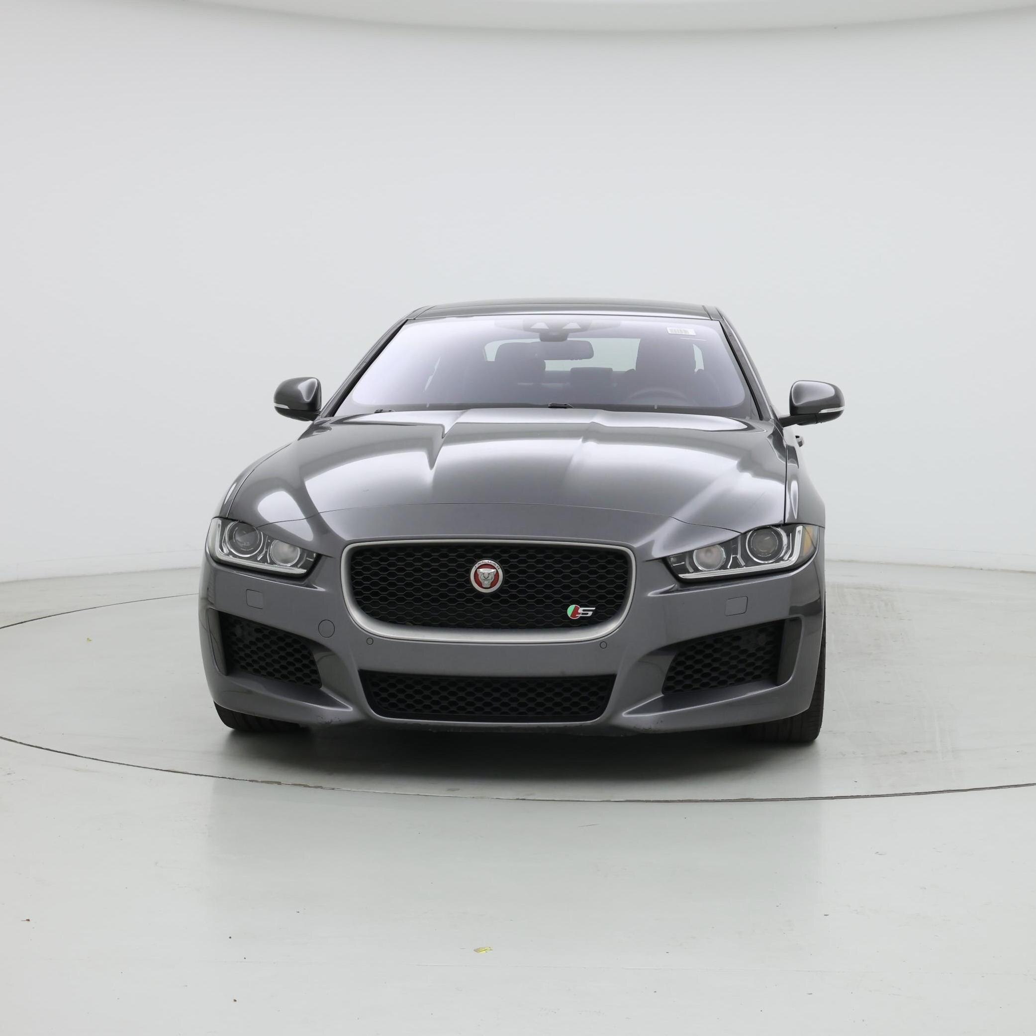 Thumbnail: 2018 Jaguar XE - 5