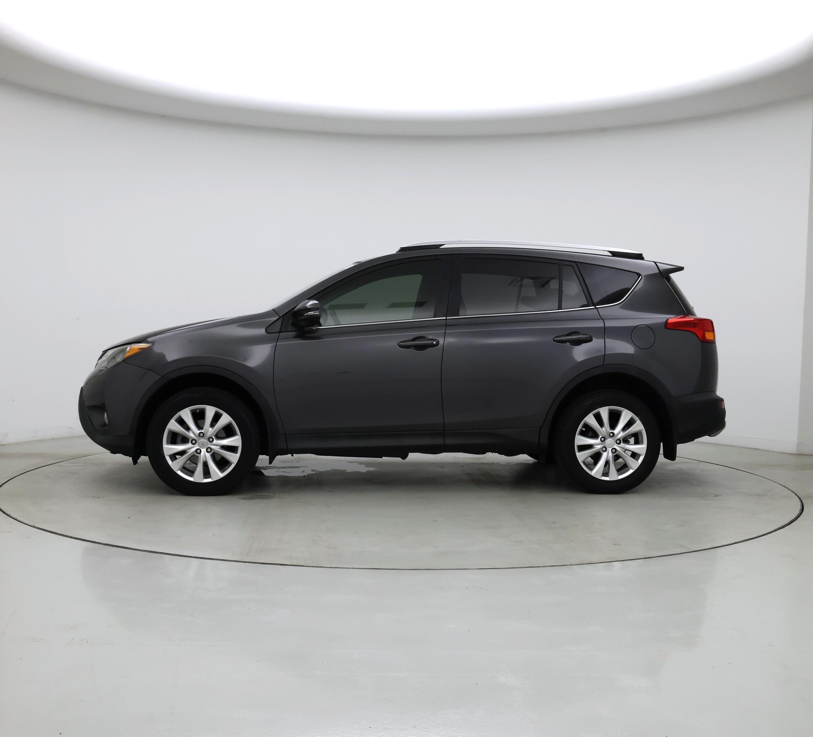 Thumbnail: 2015 Toyota RAV4 - 3