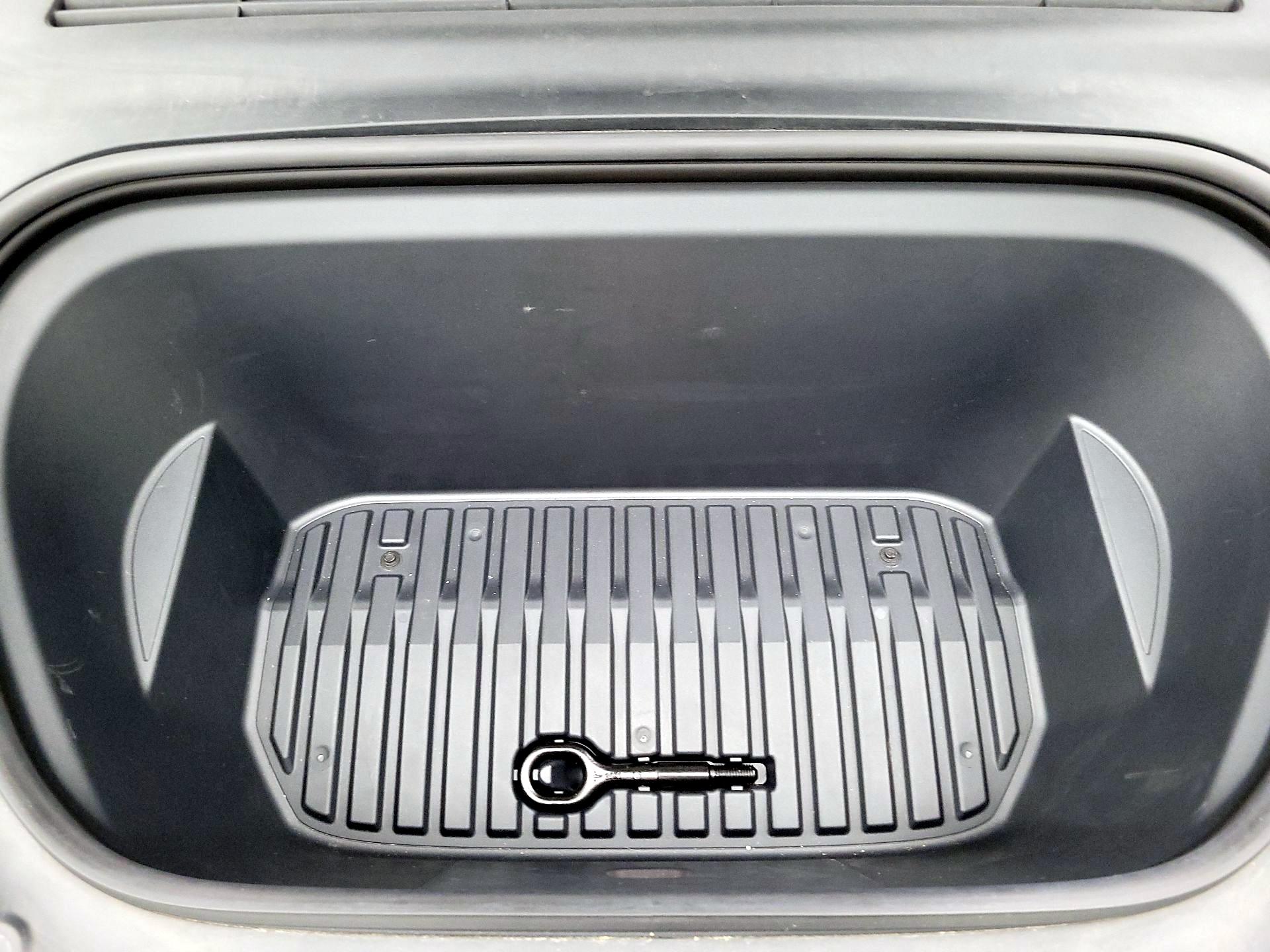 Thumbnail: 2021 Tesla Model Y - 20