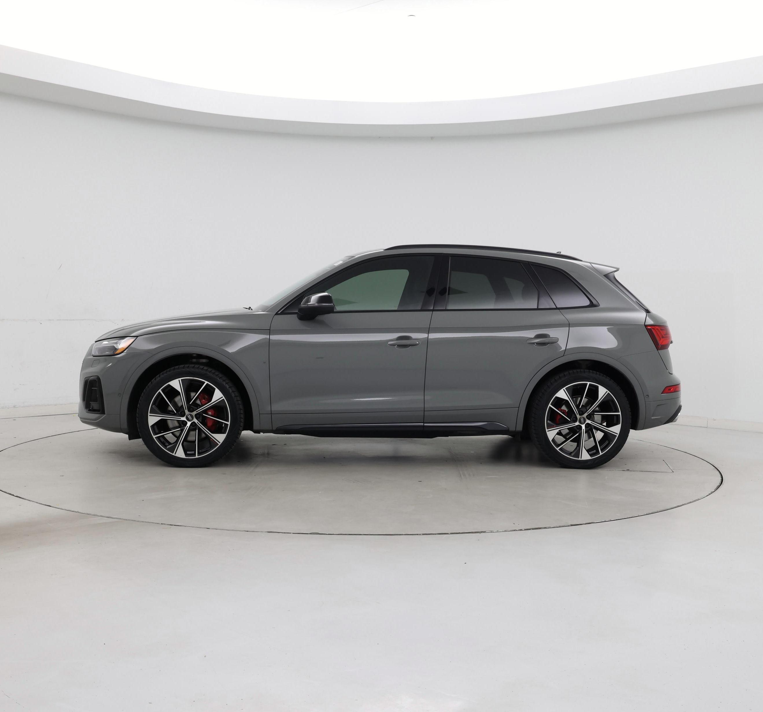Thumbnail: 2021 Audi SQ5 - 3