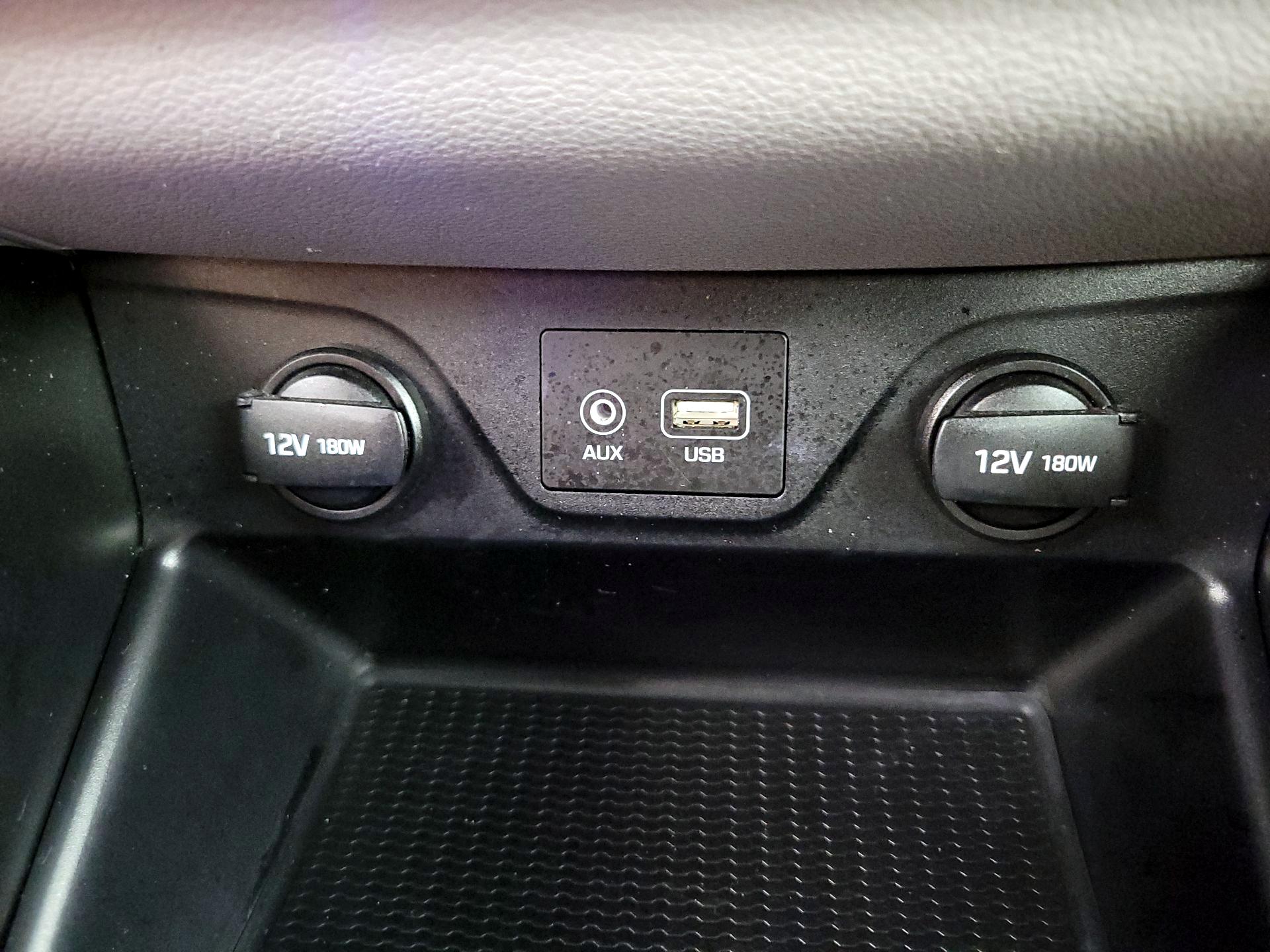 Thumbnail: 2020 Hyundai Tucson - 18