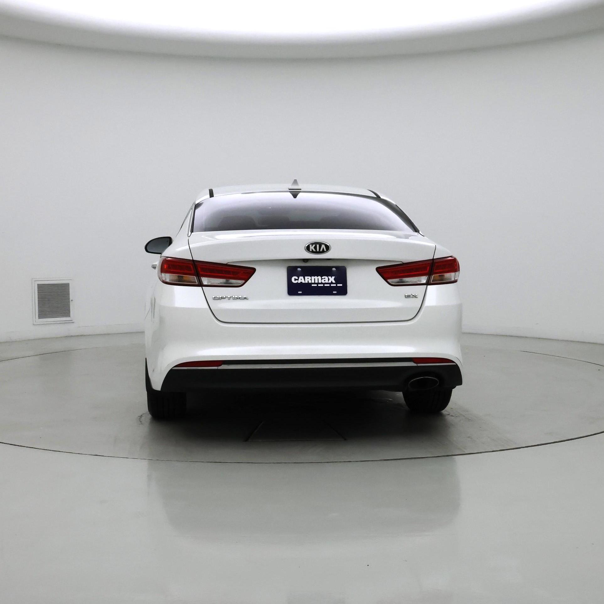 Thumbnail: 2017 Kia Optima - 6