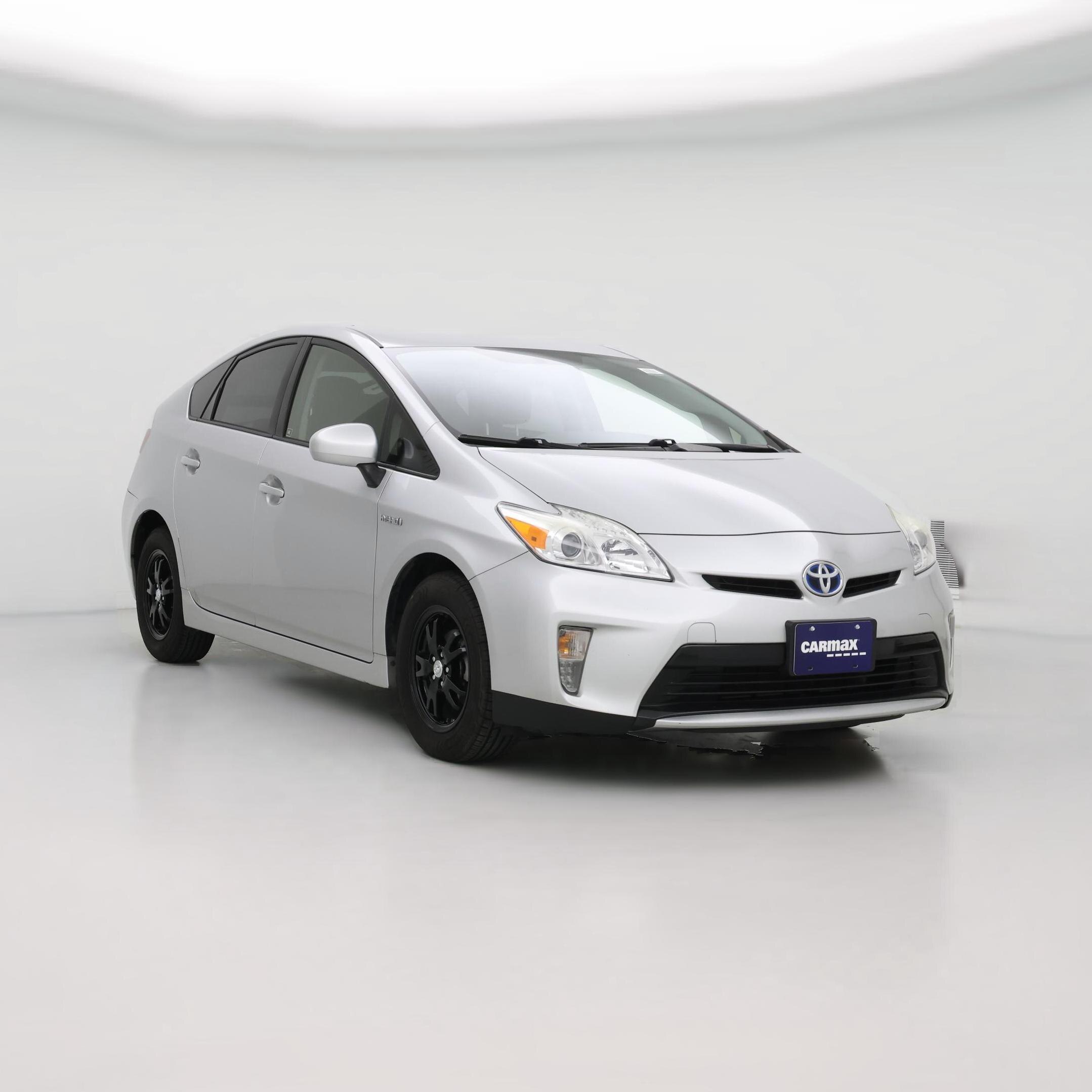 Thumbnail: 2015 Toyota Prius - 1