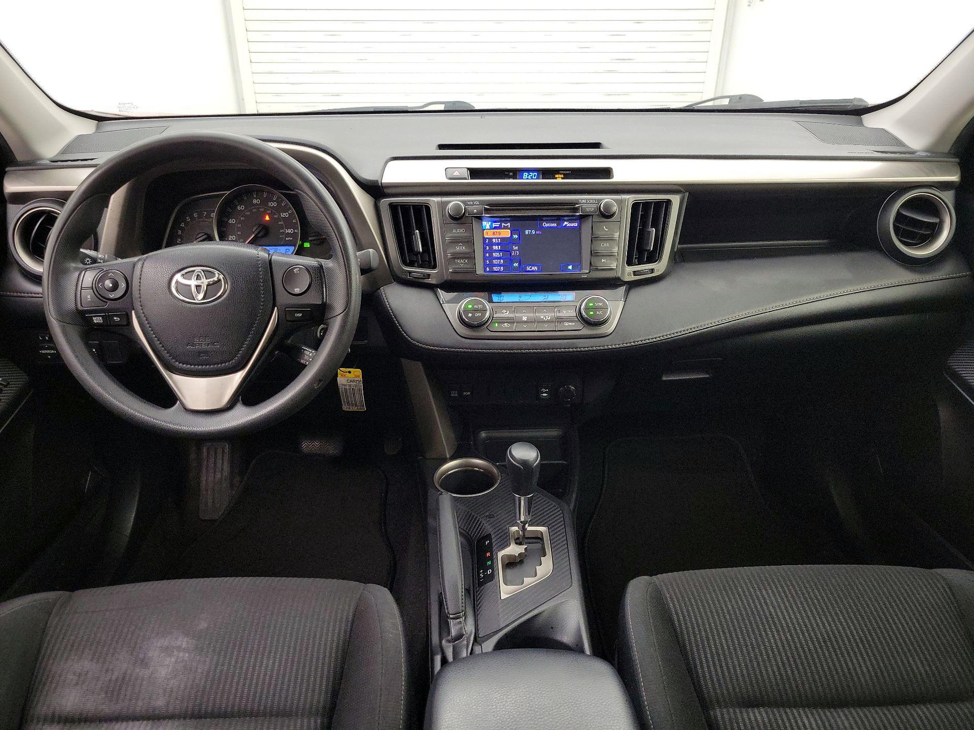 Thumbnail: 2013 Toyota RAV4 - 9