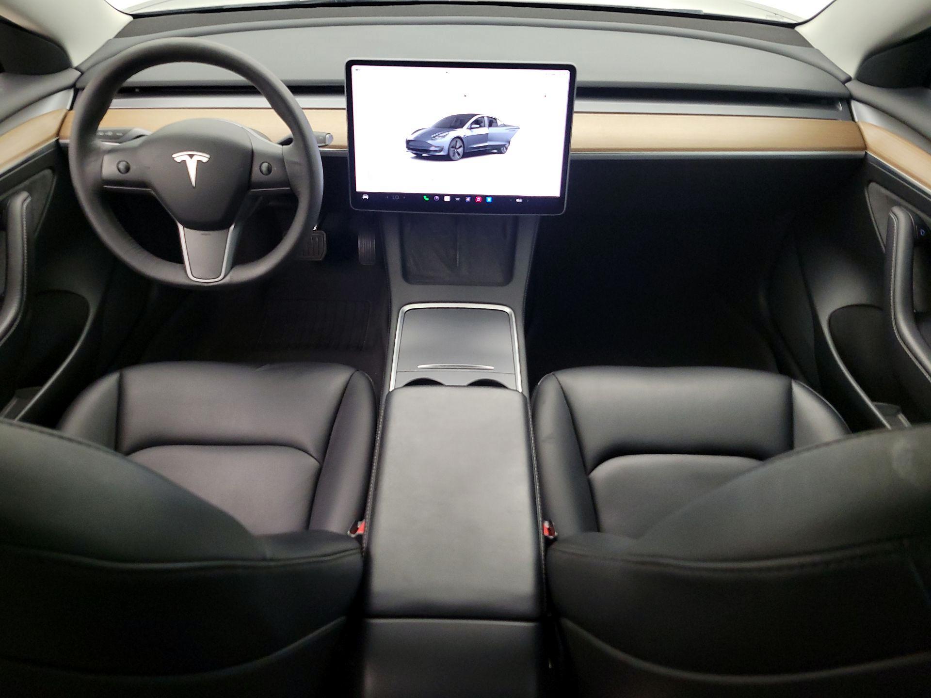 Thumbnail: 2023 Tesla Model 3 - 9