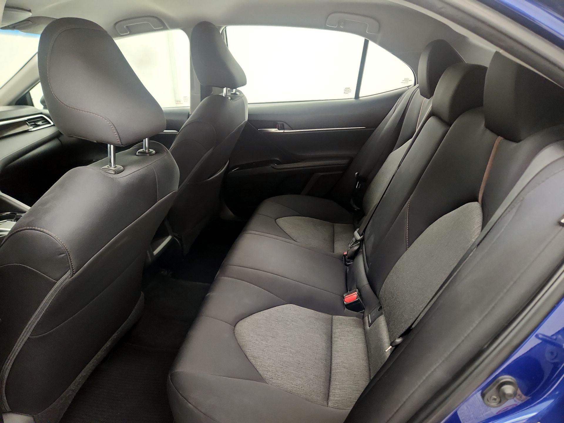 Thumbnail: 2018 Toyota Camry - 19