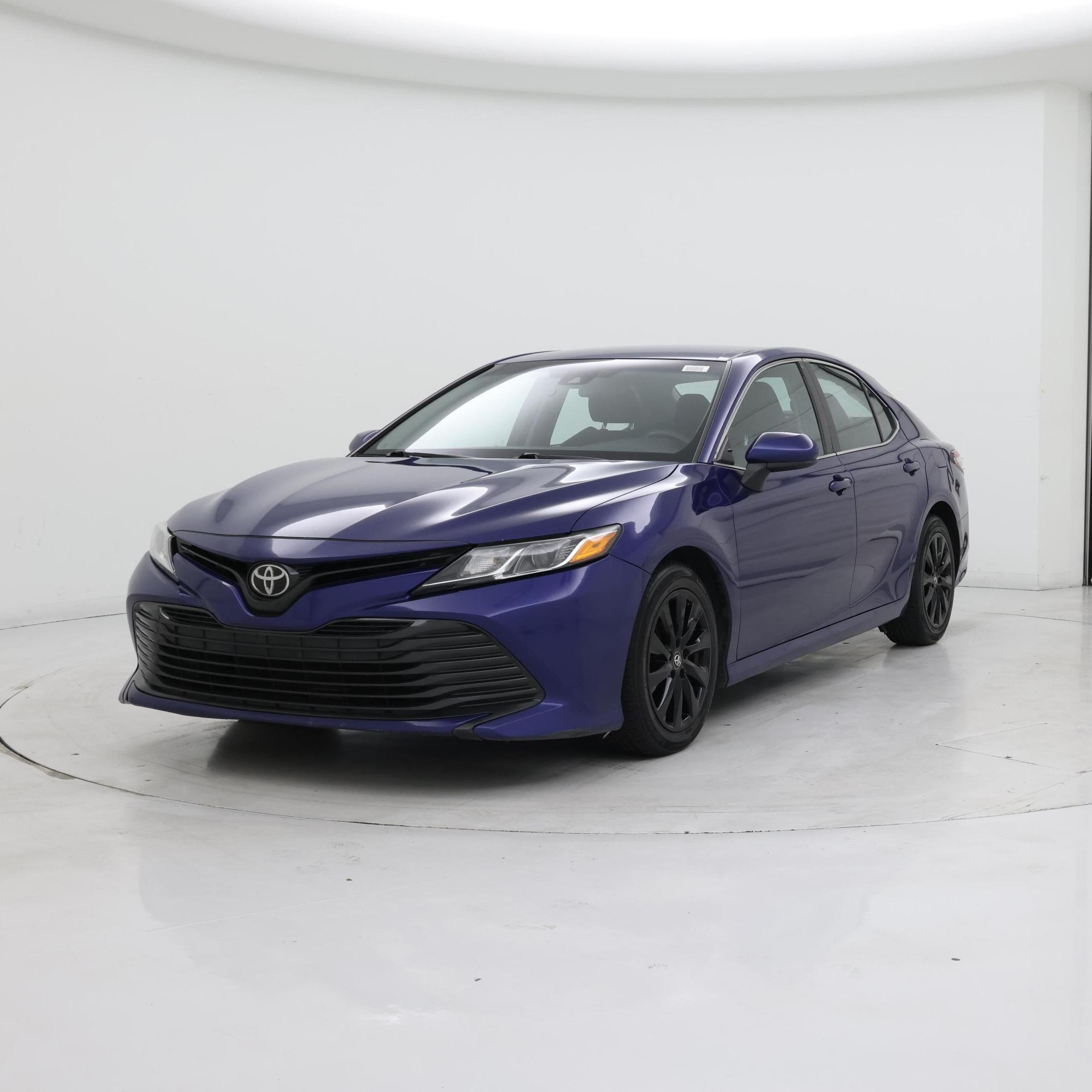 Thumbnail: 2018 Toyota Camry - 4