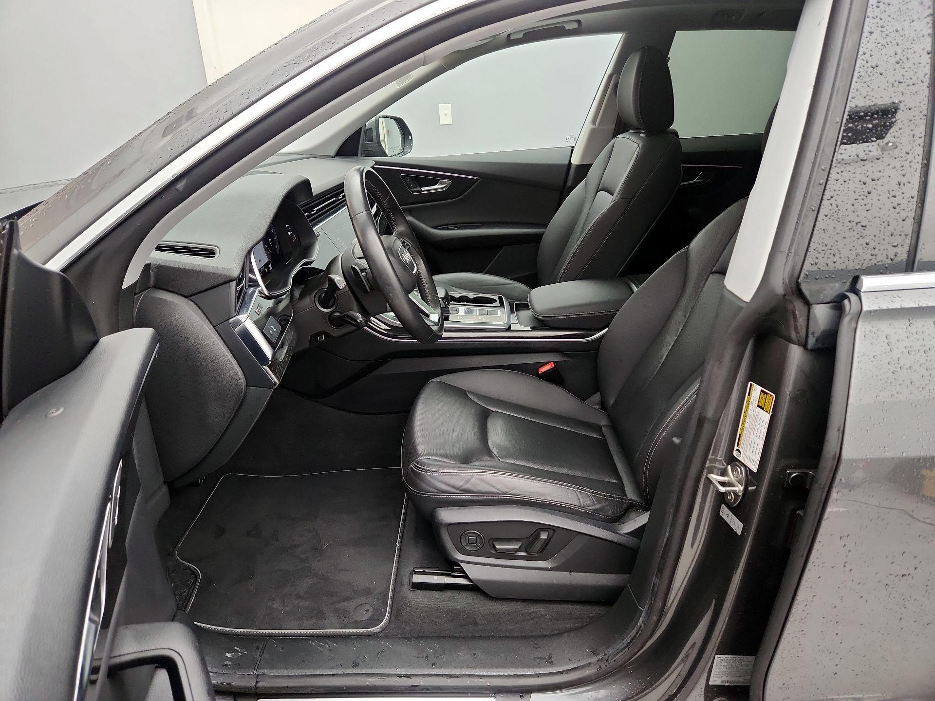 Thumbnail: 2019 Audi Q8 - 11