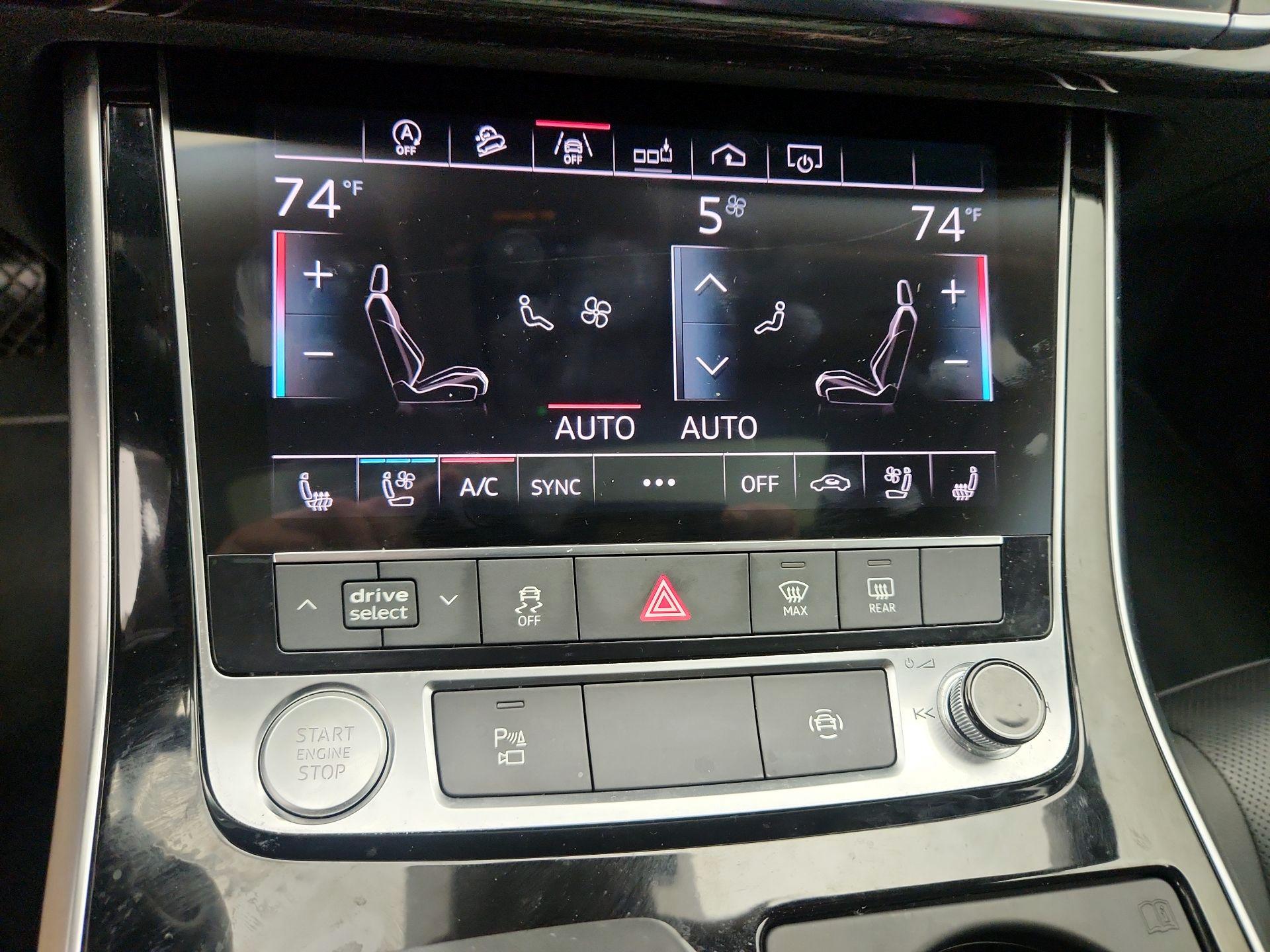 Thumbnail: 2019 Audi Q8 - 17