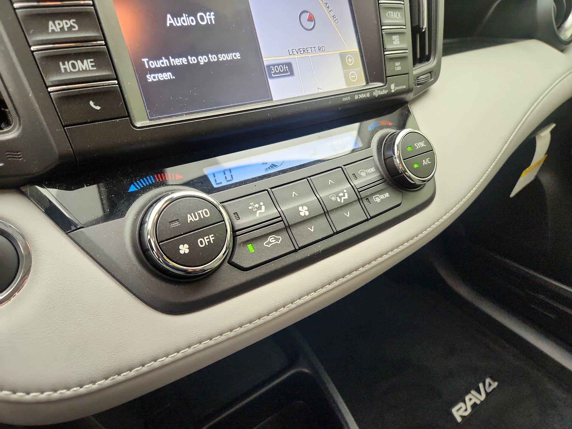 Thumbnail: 2018 Toyota RAV4 - 17