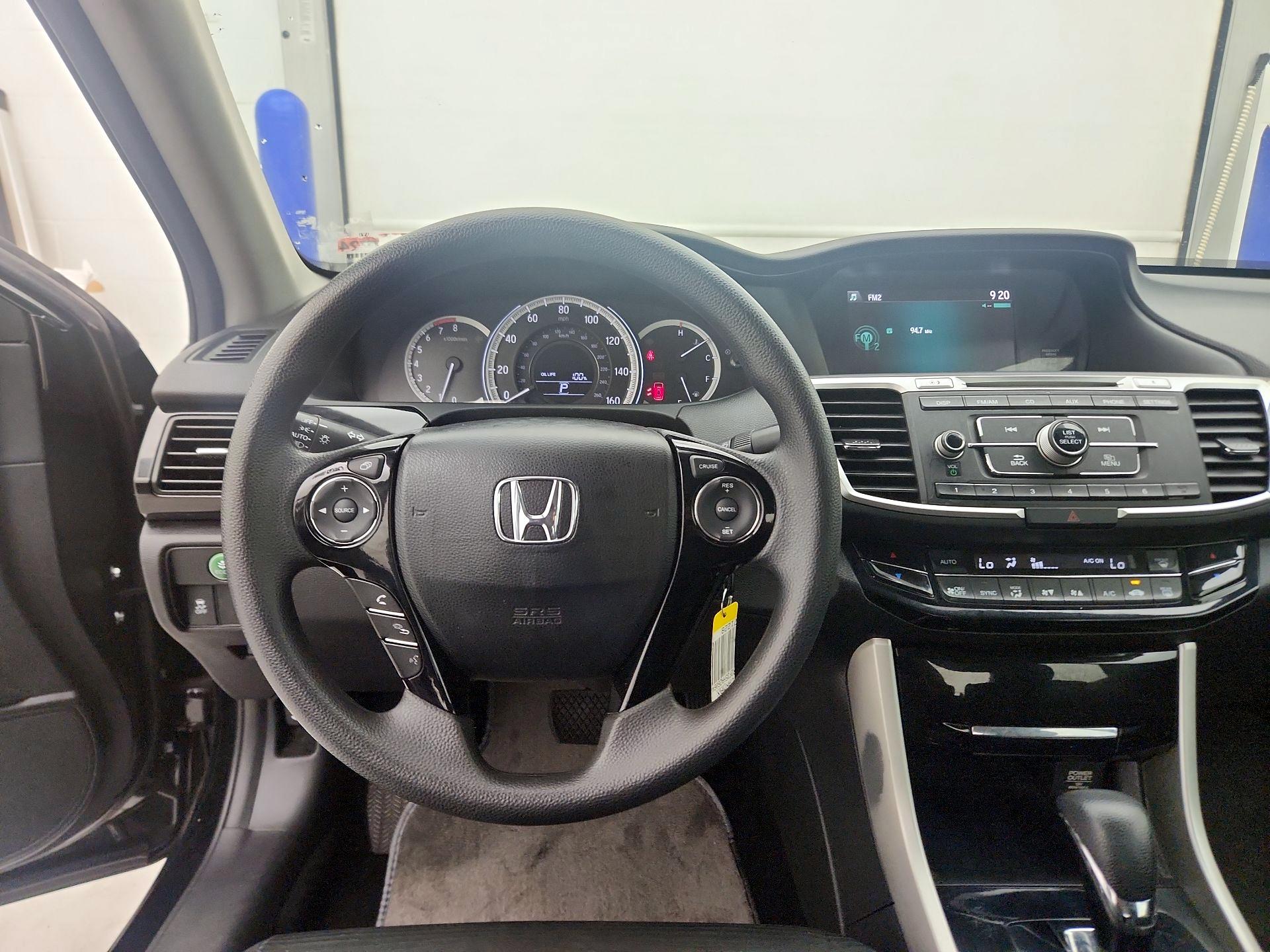 Thumbnail: 2017 Honda Accord - 10