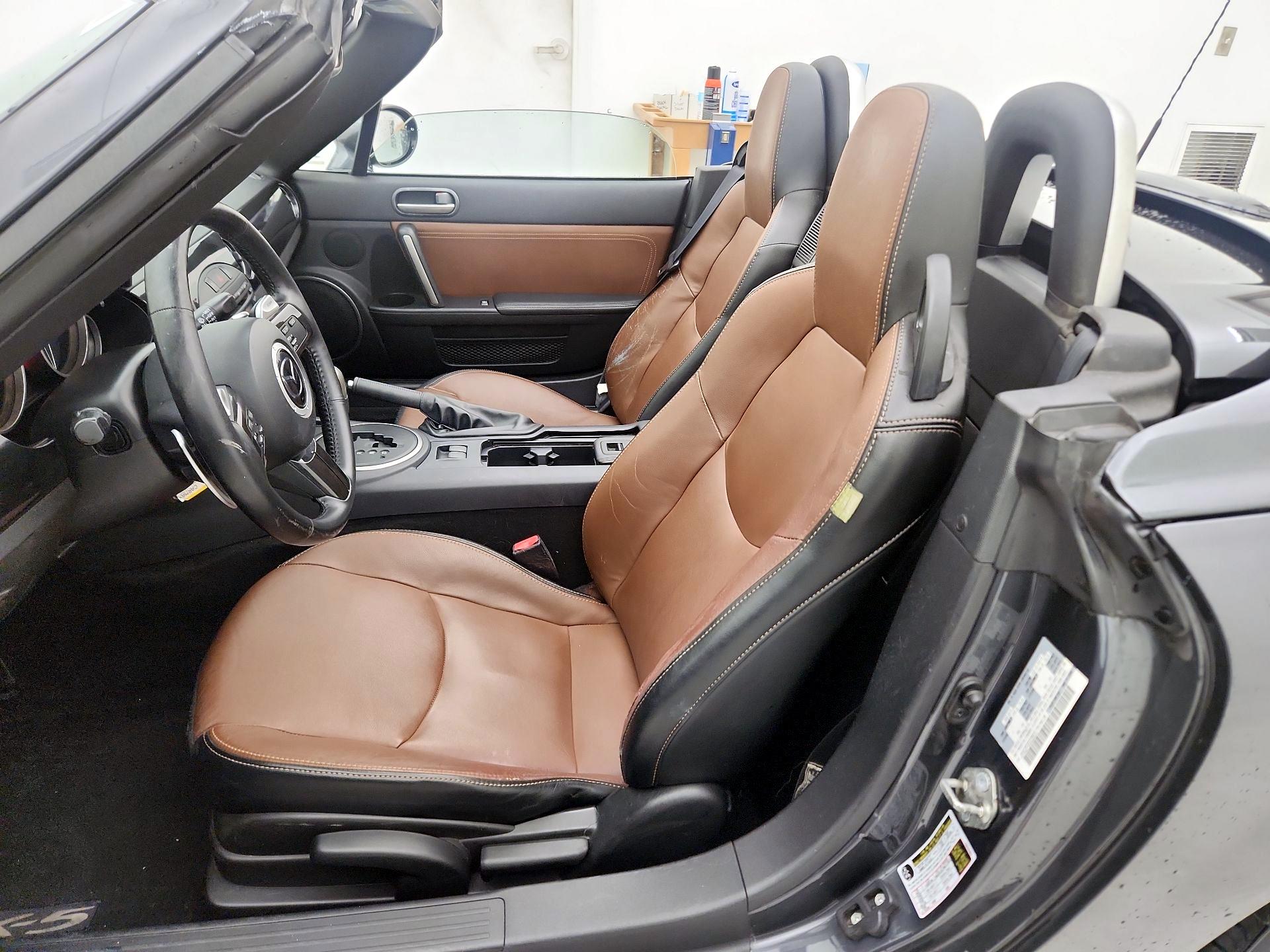 Thumbnail: 2014 Mazda MX-5 Miata - 11
