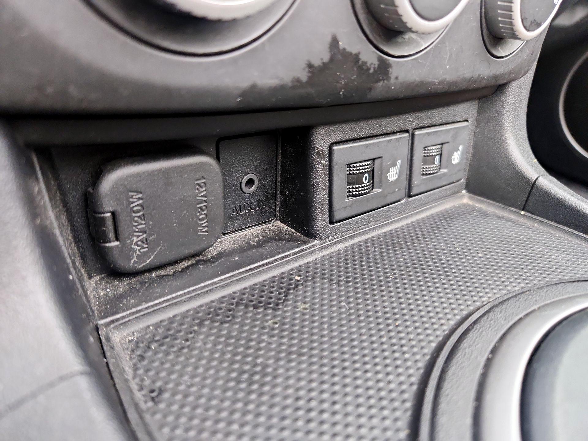 Thumbnail: 2014 Mazda MX-5 Miata - 17
