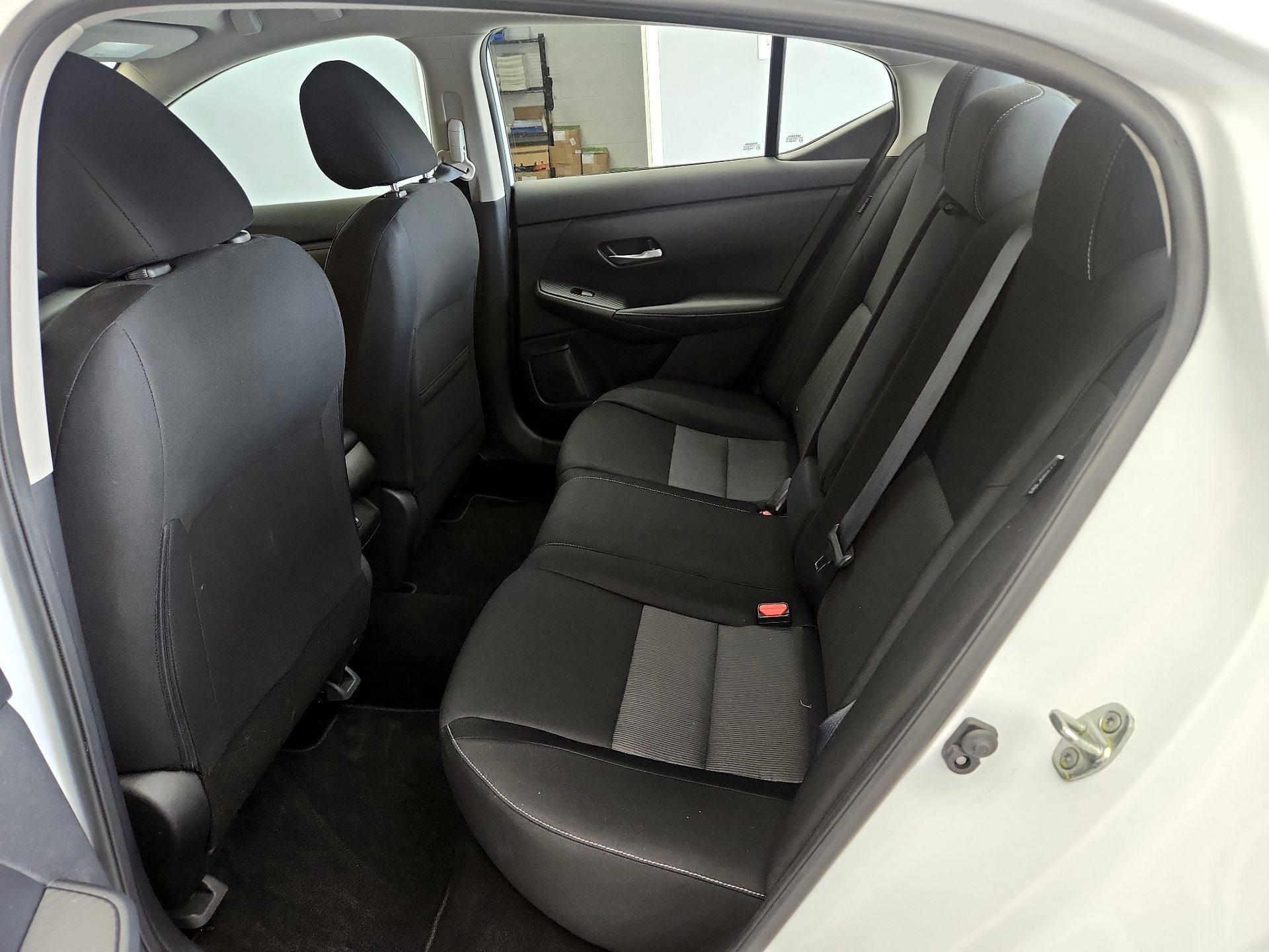 Thumbnail: 2021 Nissan Sentra - 19