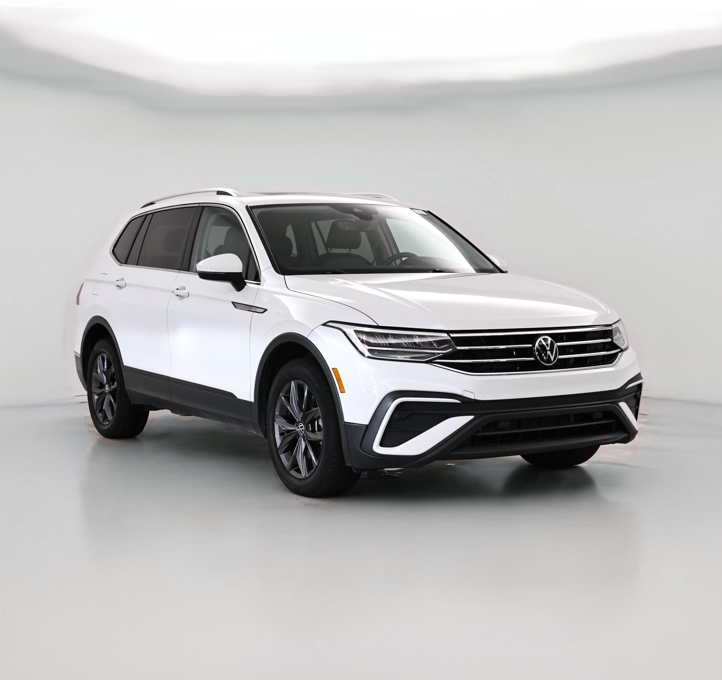 Thumbnail: 2022 Volkswagen Tiguan - 1