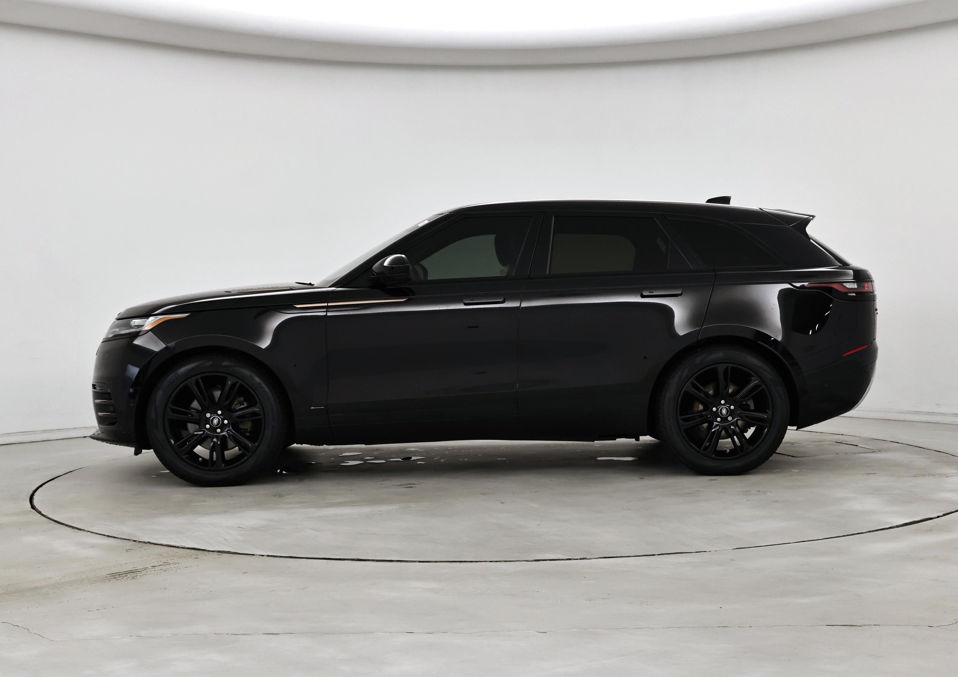 Thumbnail: 2020 Land Rover Range Rover Velar - 3