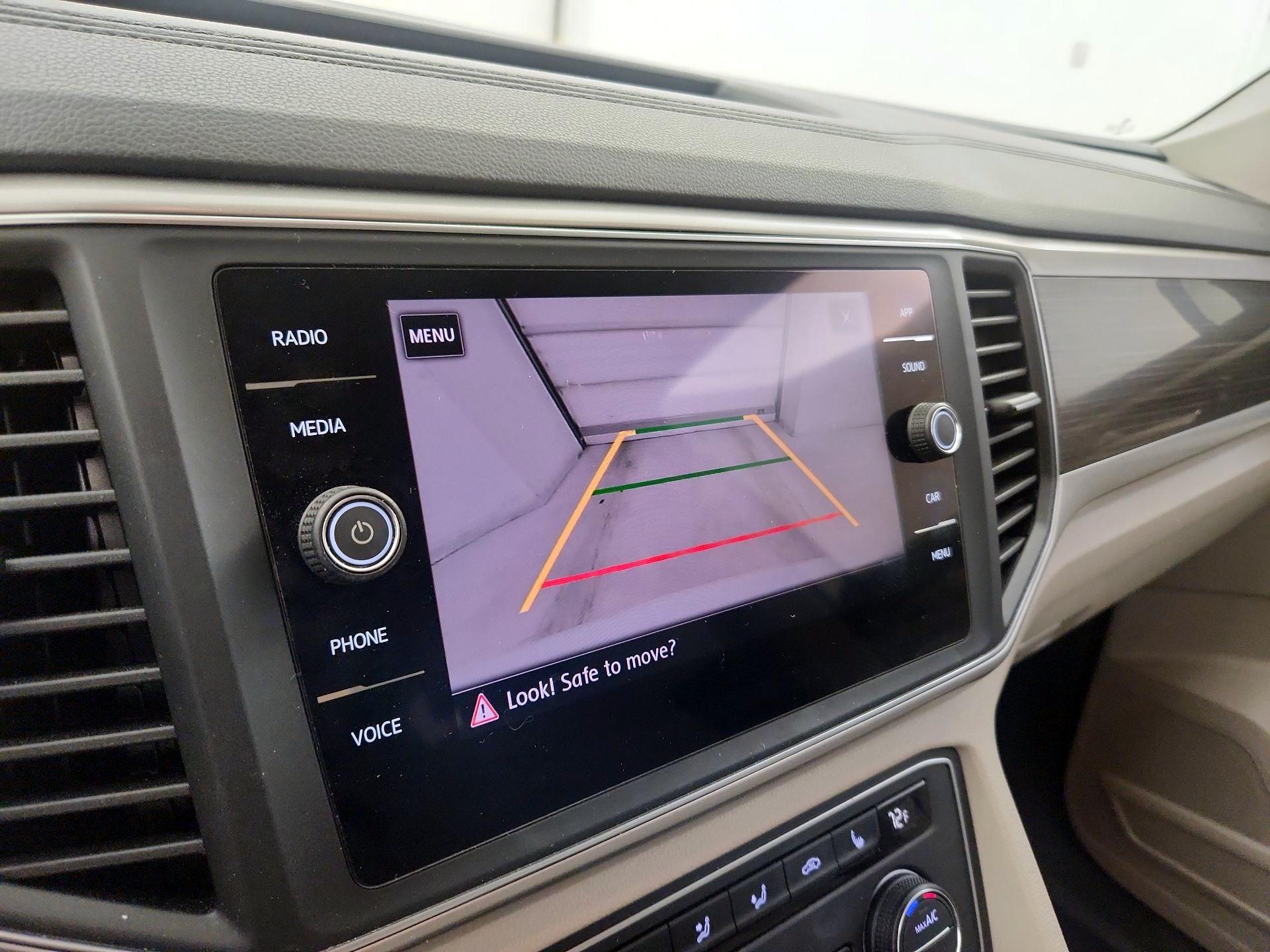 Thumbnail: 2019 Volkswagen Atlas - 14