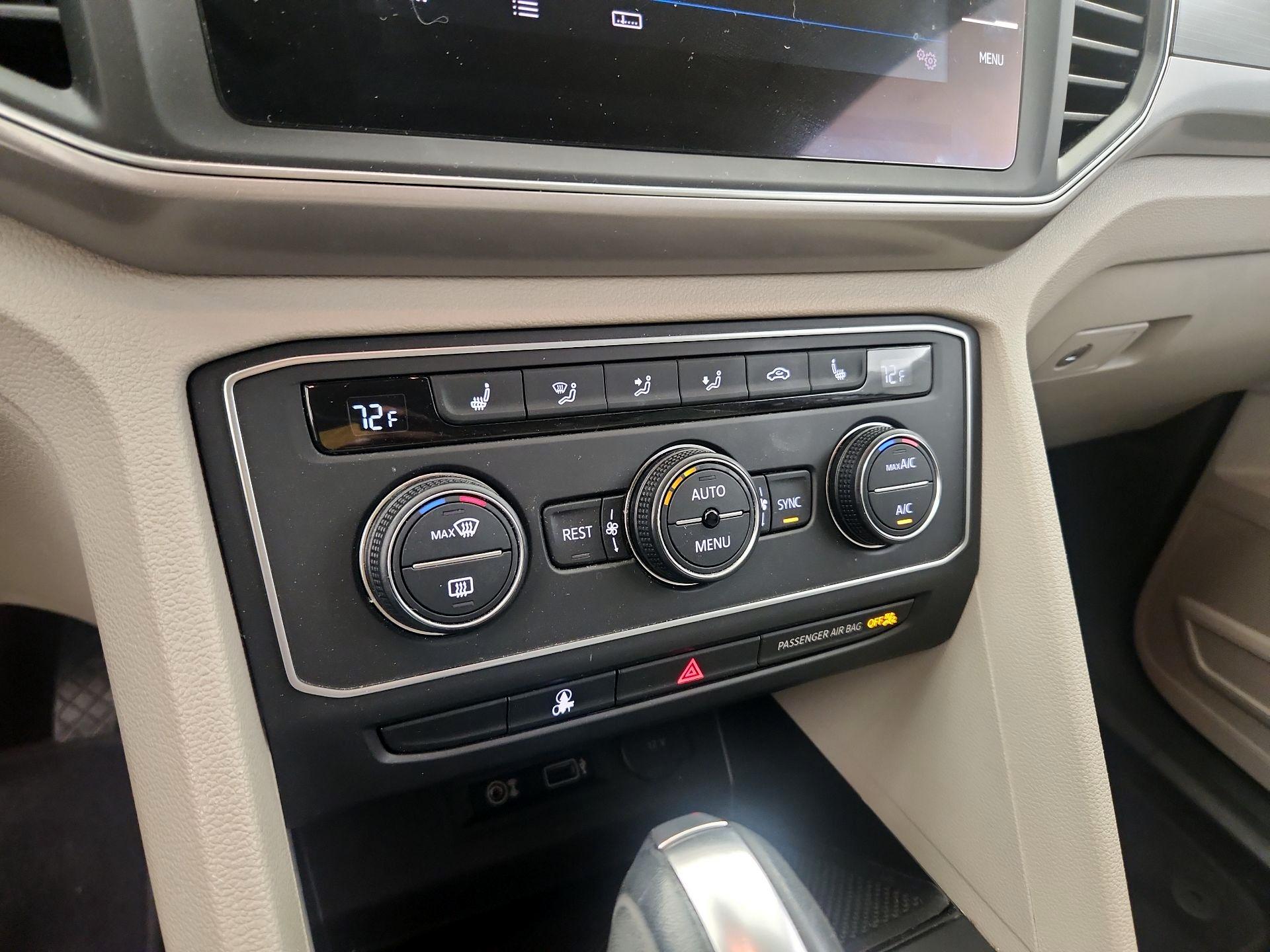 Thumbnail: 2019 Volkswagen Atlas - 16