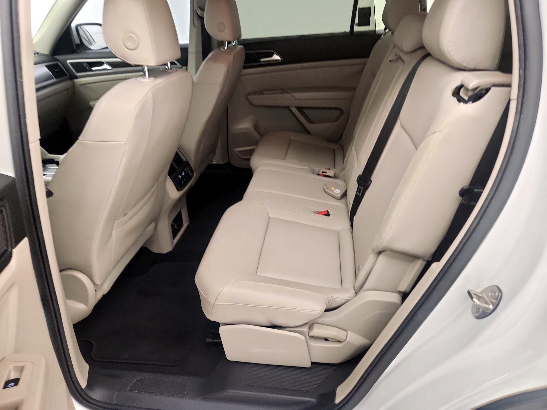 Thumbnail: 2019 Volkswagen Atlas - 19