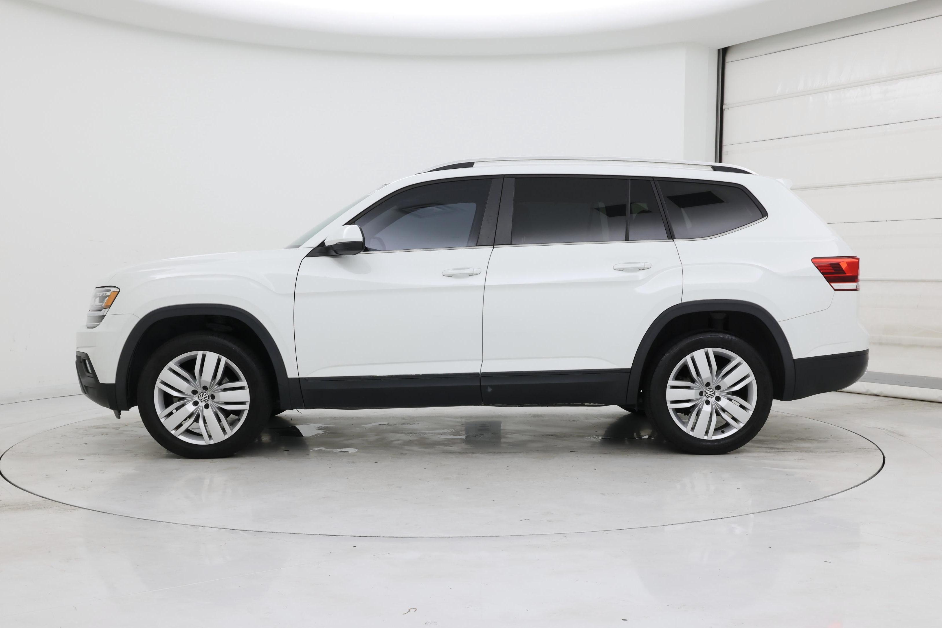 Thumbnail: 2019 Volkswagen Atlas - 3