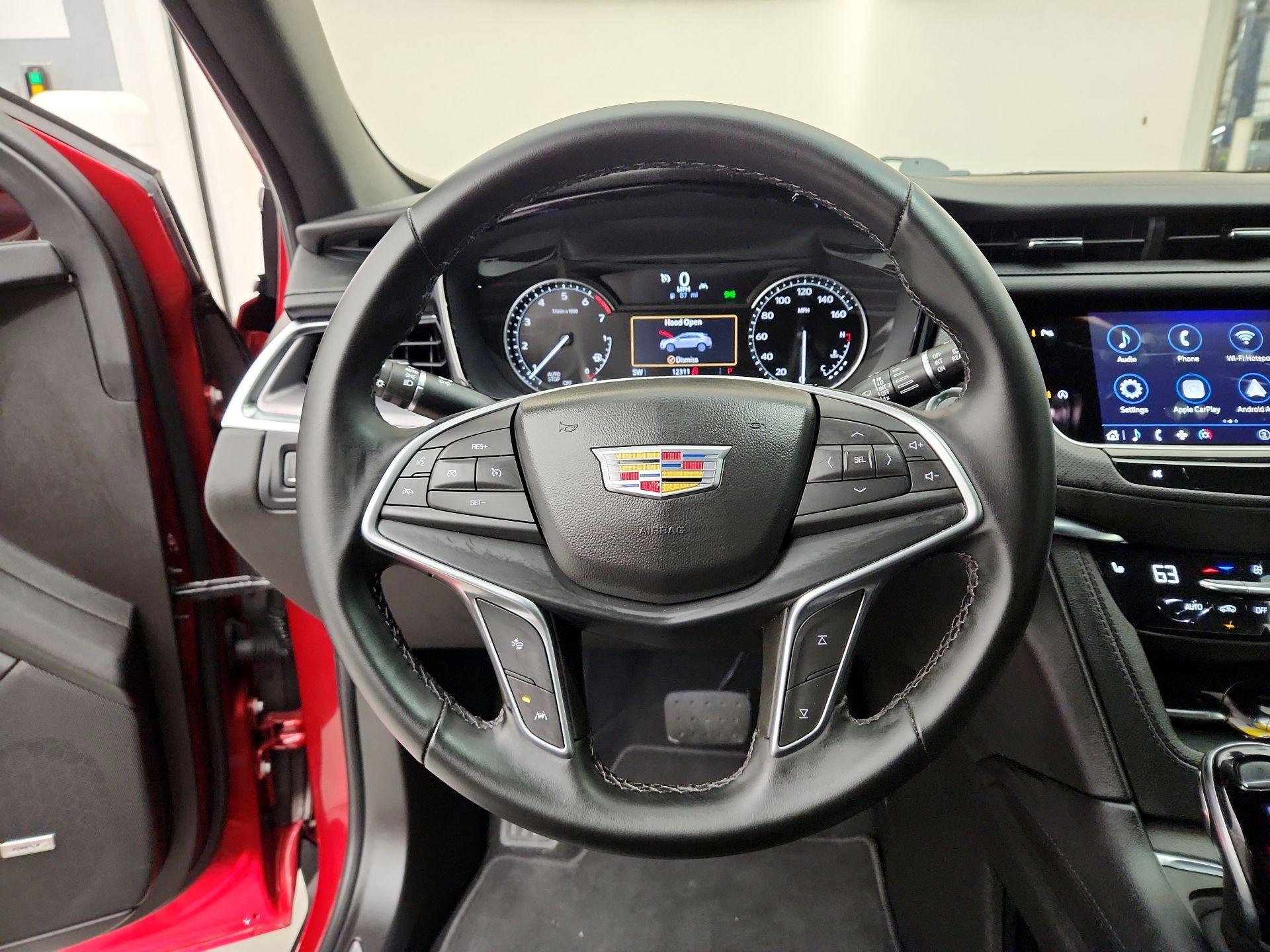 Thumbnail: 2024 Cadillac XT5 - 10