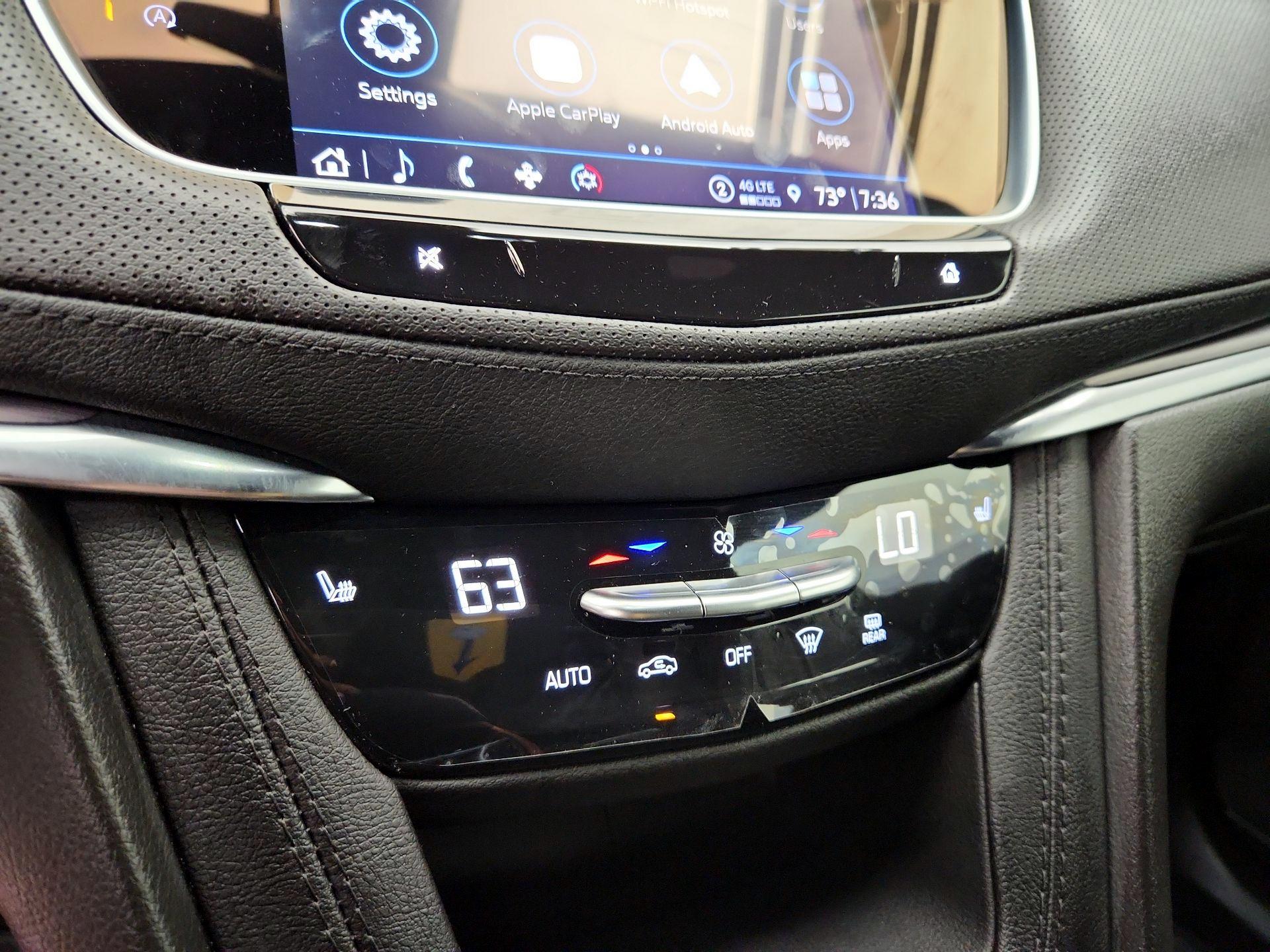 Thumbnail: 2024 Cadillac XT5 - 16