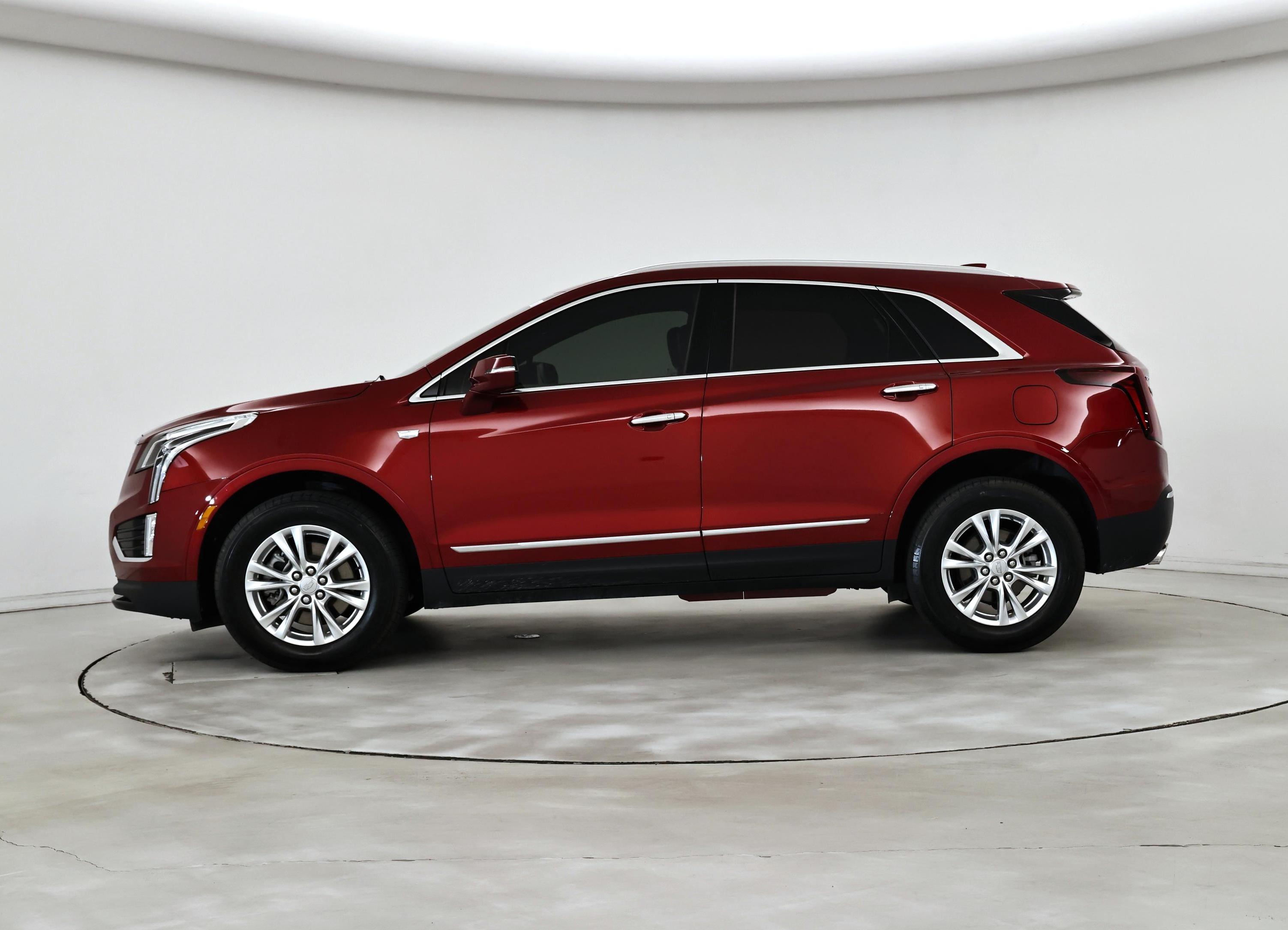 Thumbnail: 2024 Cadillac XT5 - 3