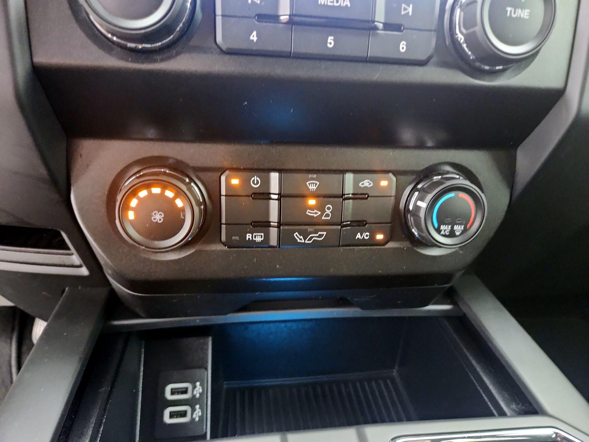 Thumbnail: 2019 Ford F-150 - 16