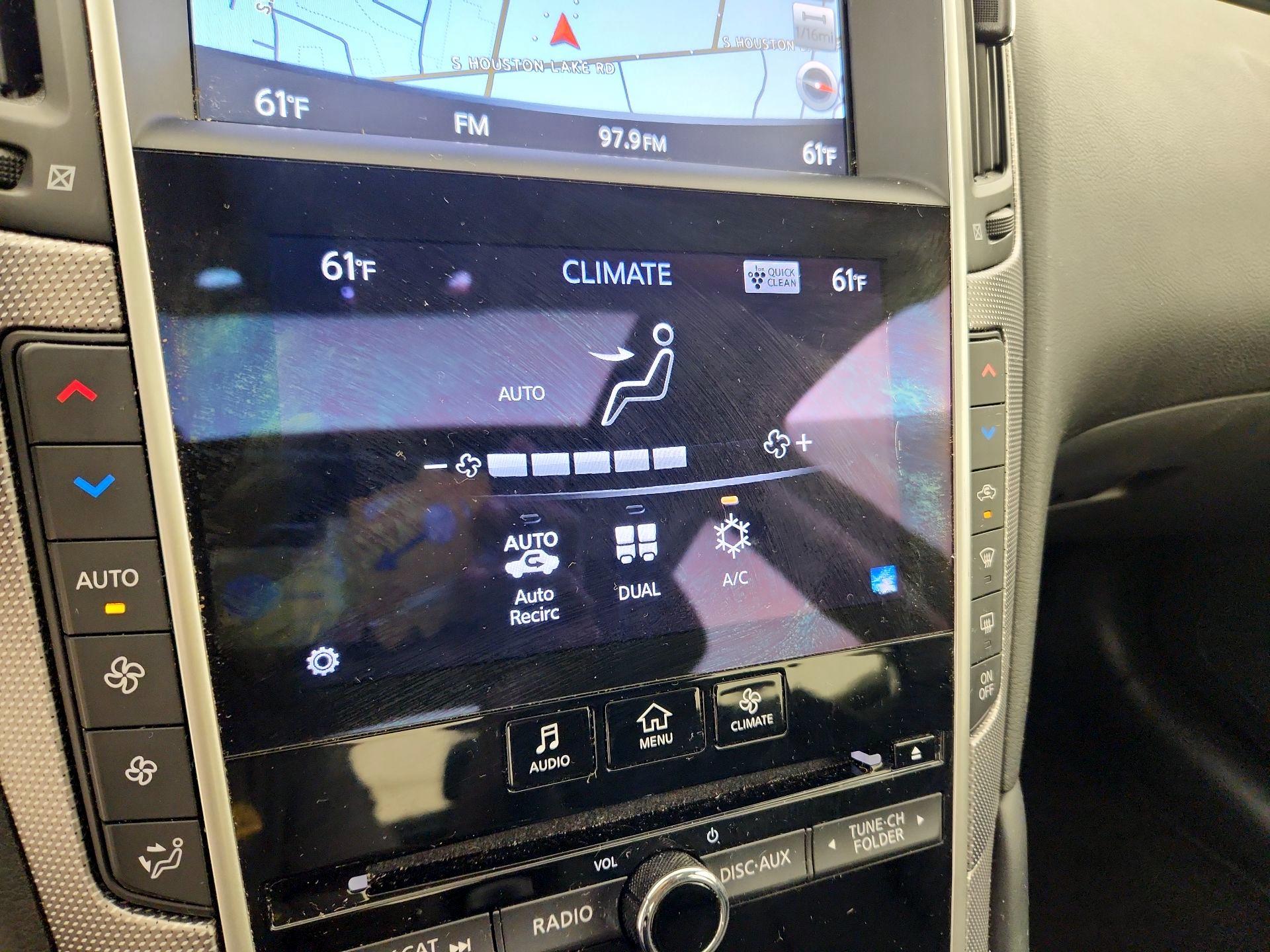 Thumbnail: 2017 INFINITI Q50 - 17