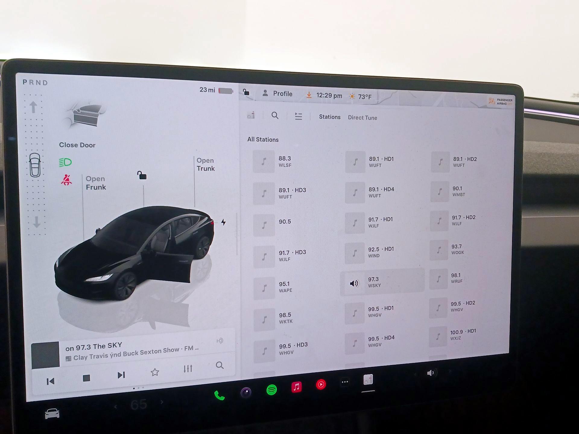 Thumbnail: 2025 Tesla Model 3 - 15