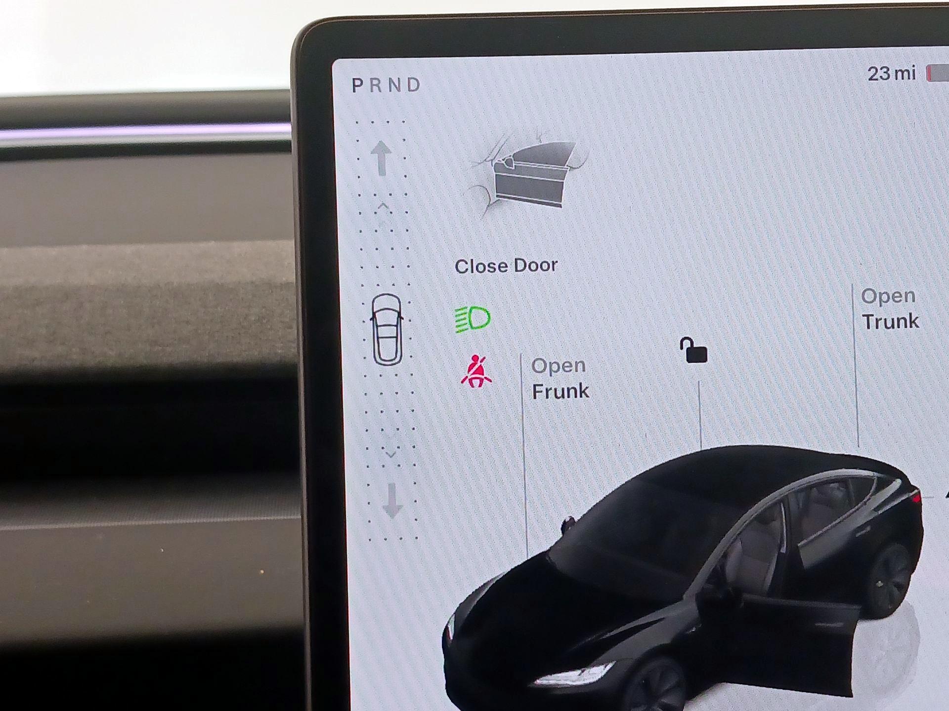 Thumbnail: 2025 Tesla Model 3 - 17