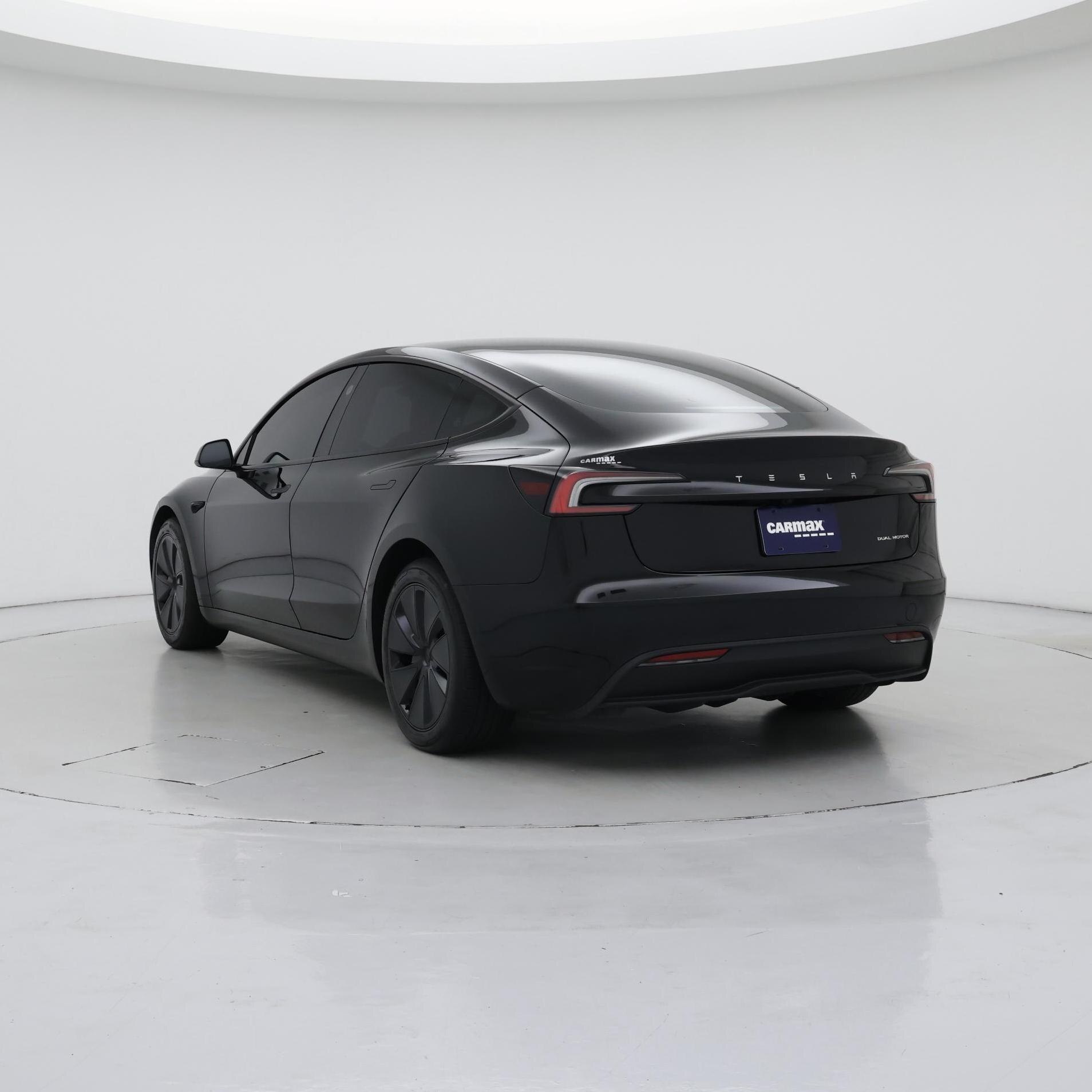 Thumbnail: 2025 Tesla Model 3 - 2