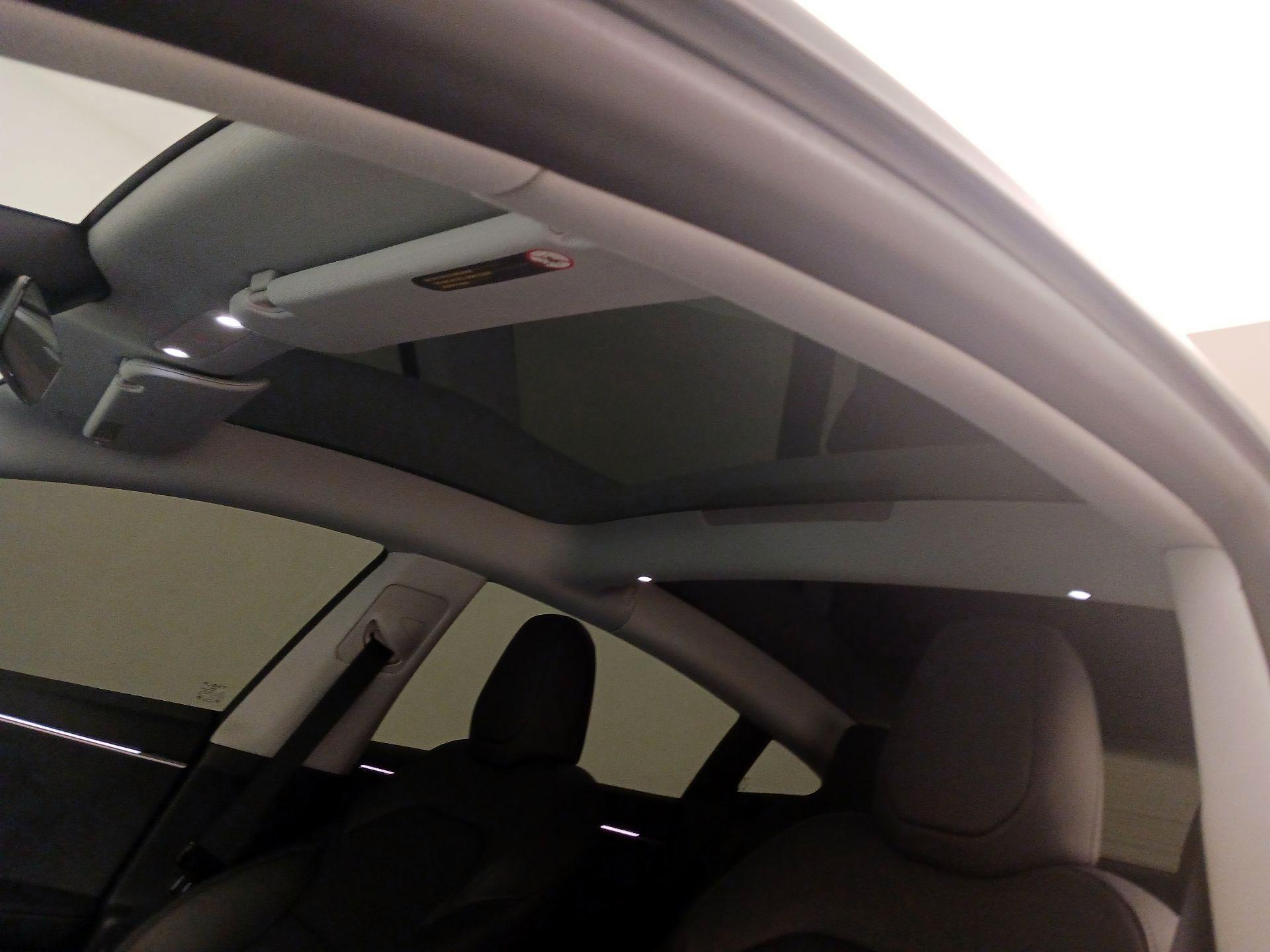 Thumbnail: 2025 Tesla Model 3 - 19