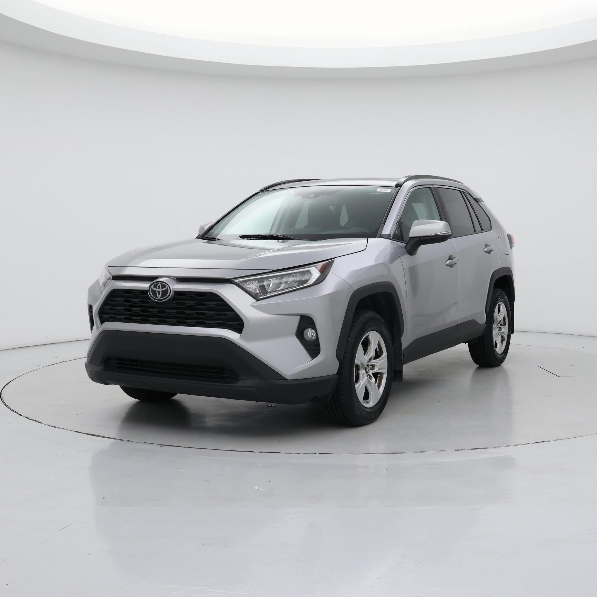 Thumbnail: 2019 Toyota RAV4 - 4