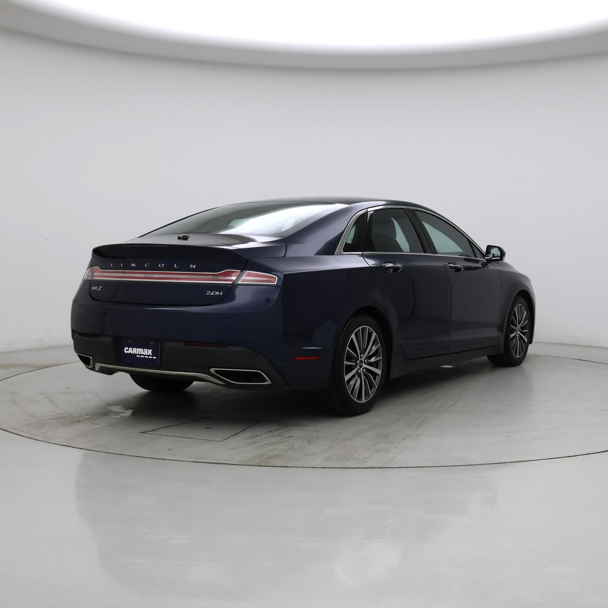 Thumbnail: 2017 Lincoln MKZ - 8