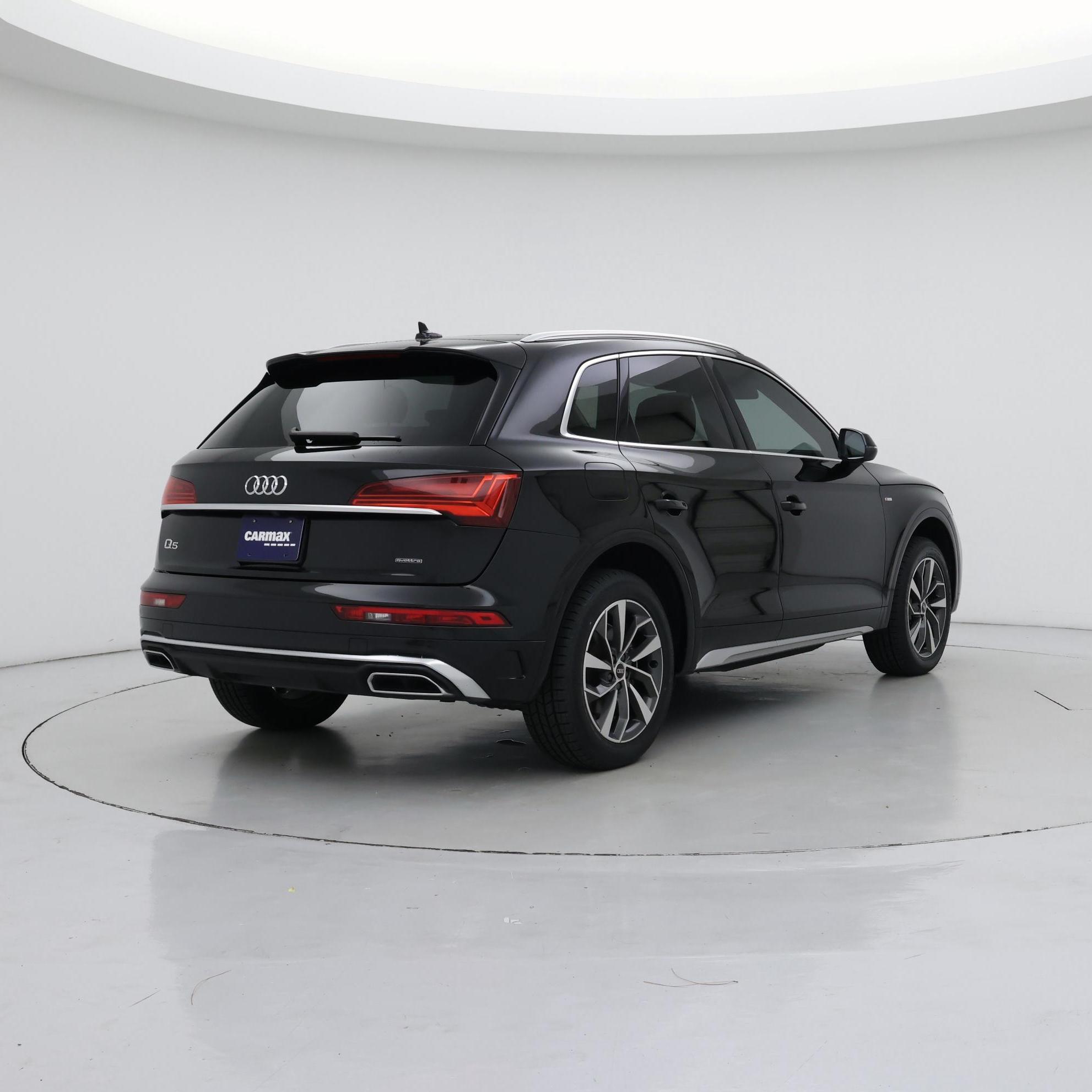 Thumbnail: 2022 Audi Q5 - 8