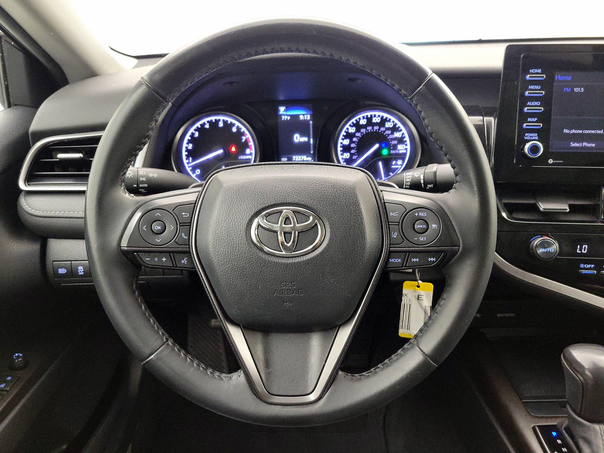 Thumbnail: 2021 Toyota Camry - 10